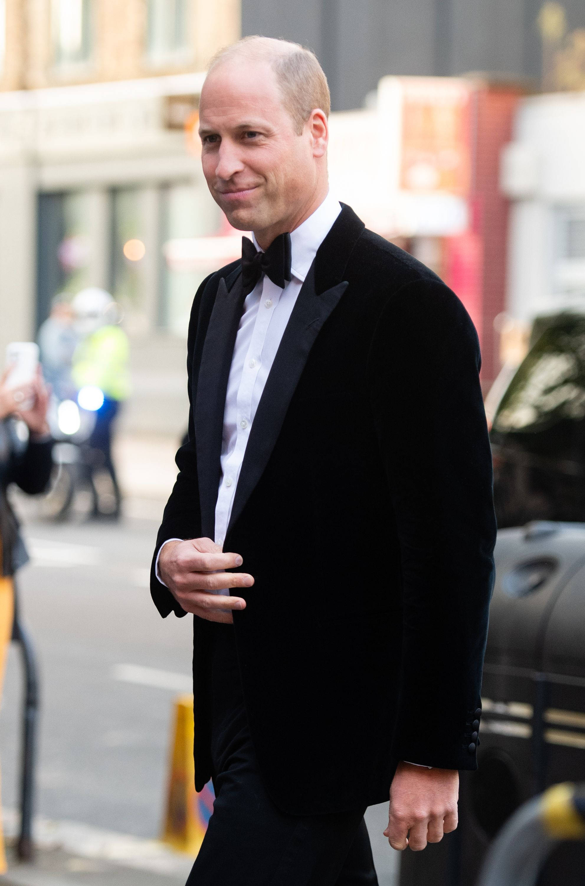 Prince William, black bowtie, black velvet tuxedo, 2K Phone Wallpaper