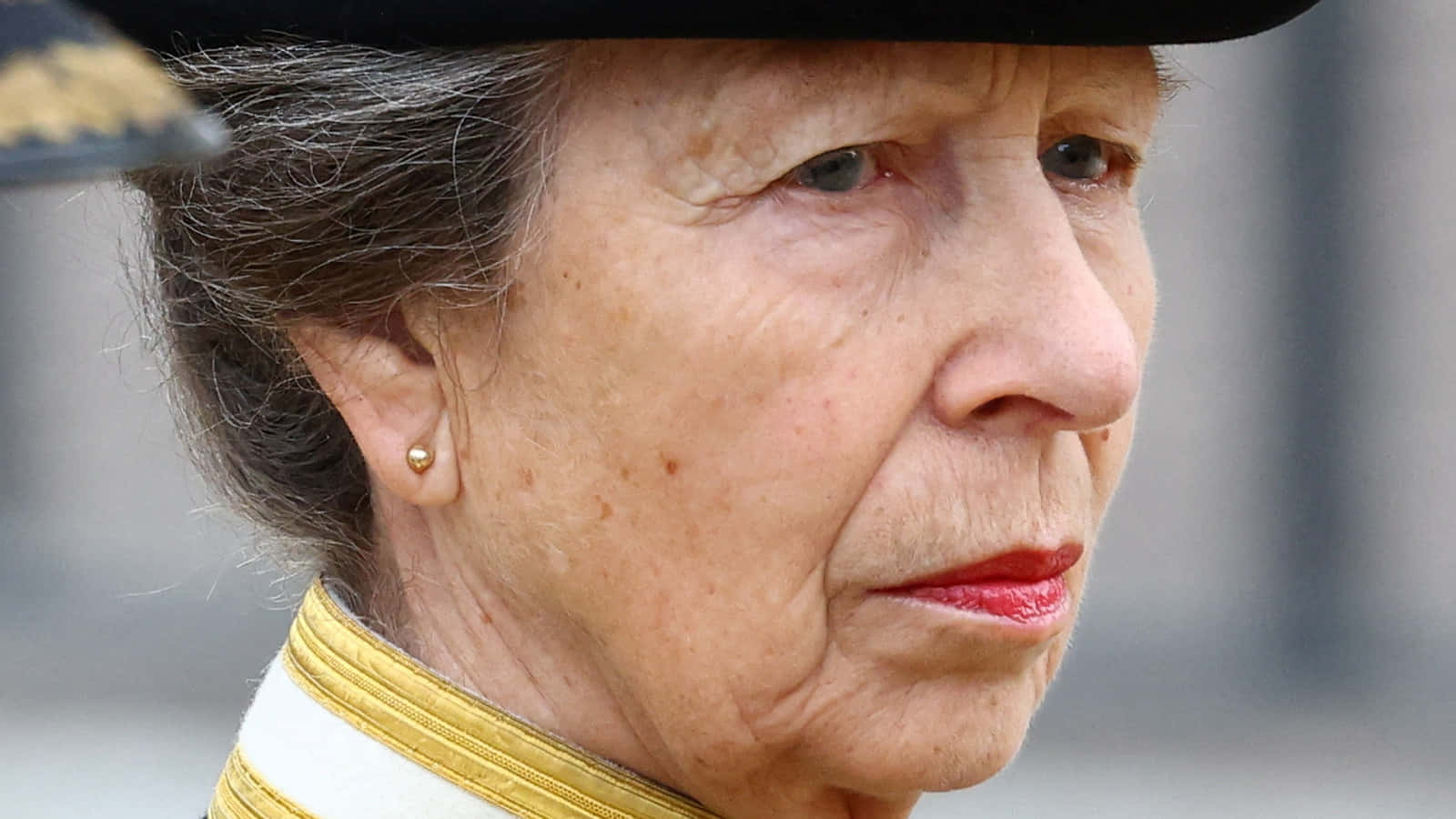 Princess Anne, funeral procession, red lipstick, HD Desktop Wallpaper