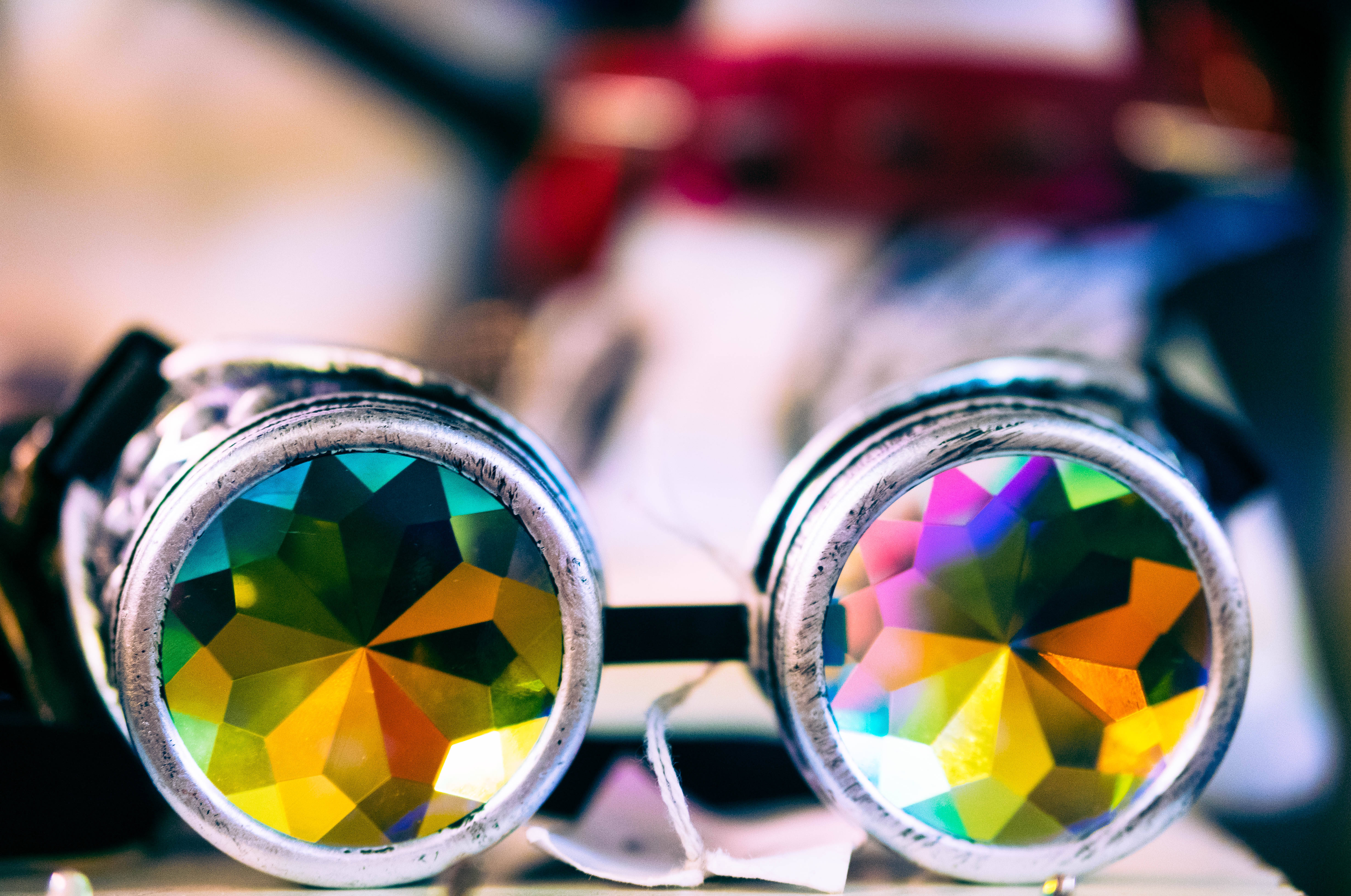 prism sunglasses, steampunk goggles, faceted rainbow lenses, 5K Desktop Wallpaper