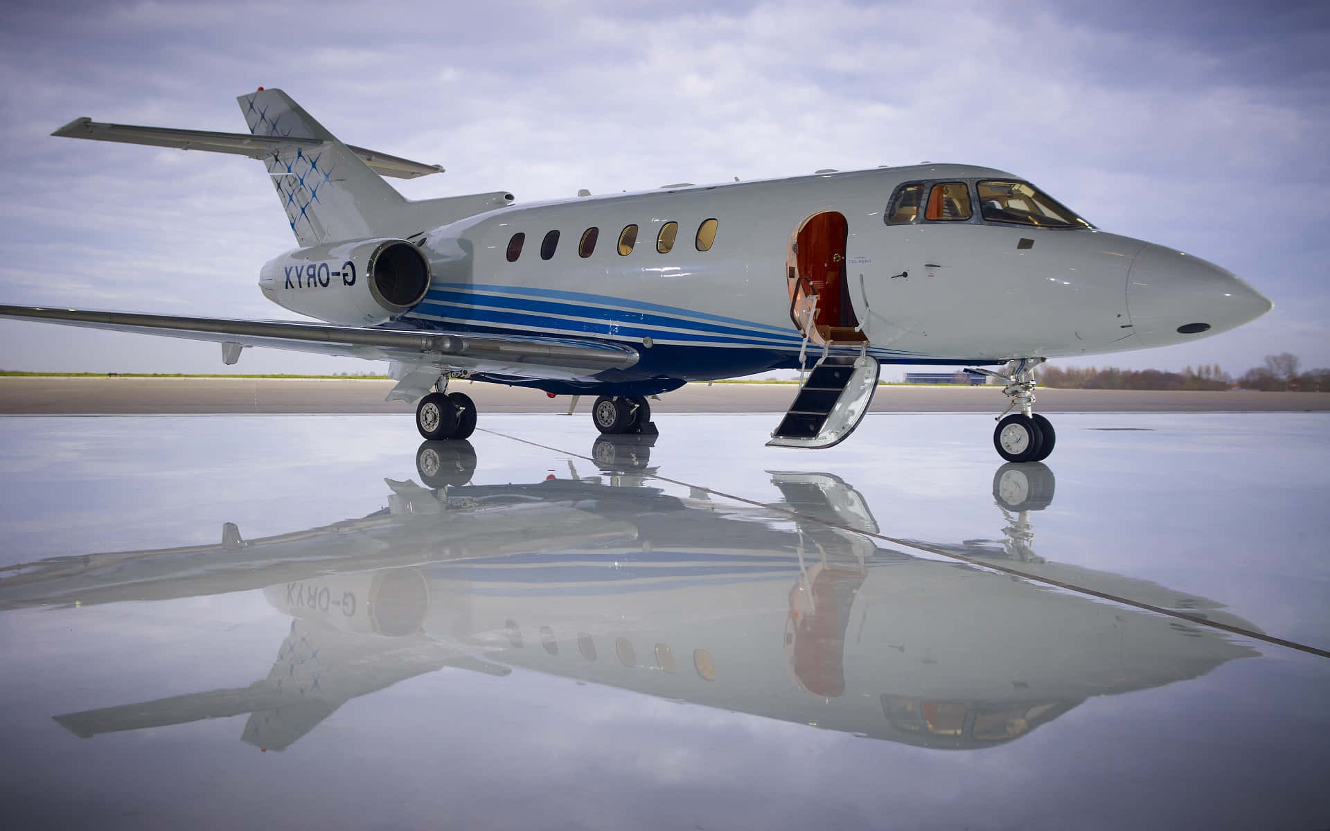 shining private jet, sleek white private jet, blue stripes, Full HD Desktop Wallpaper