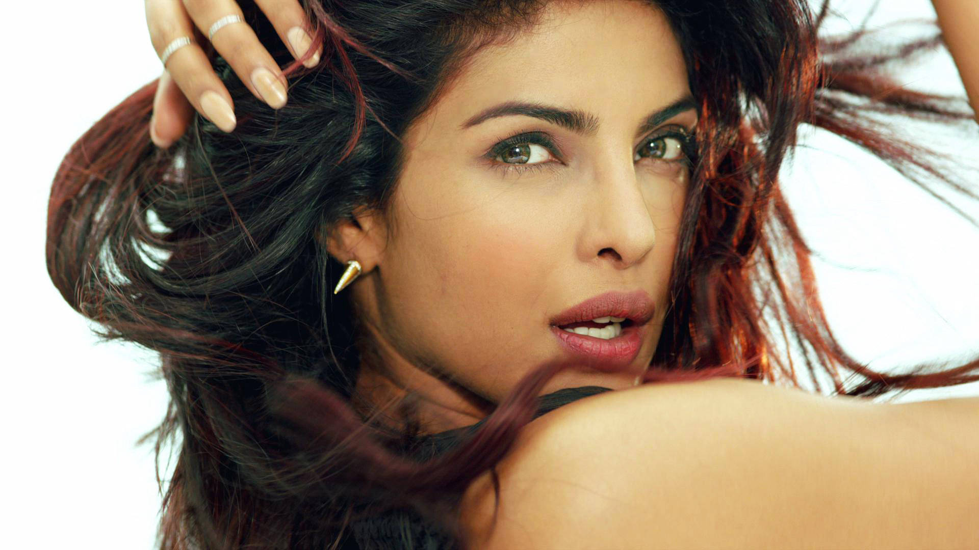 Priyanka Chopra, messy hair, dark hair, Full HD Desktop Wallpaper
