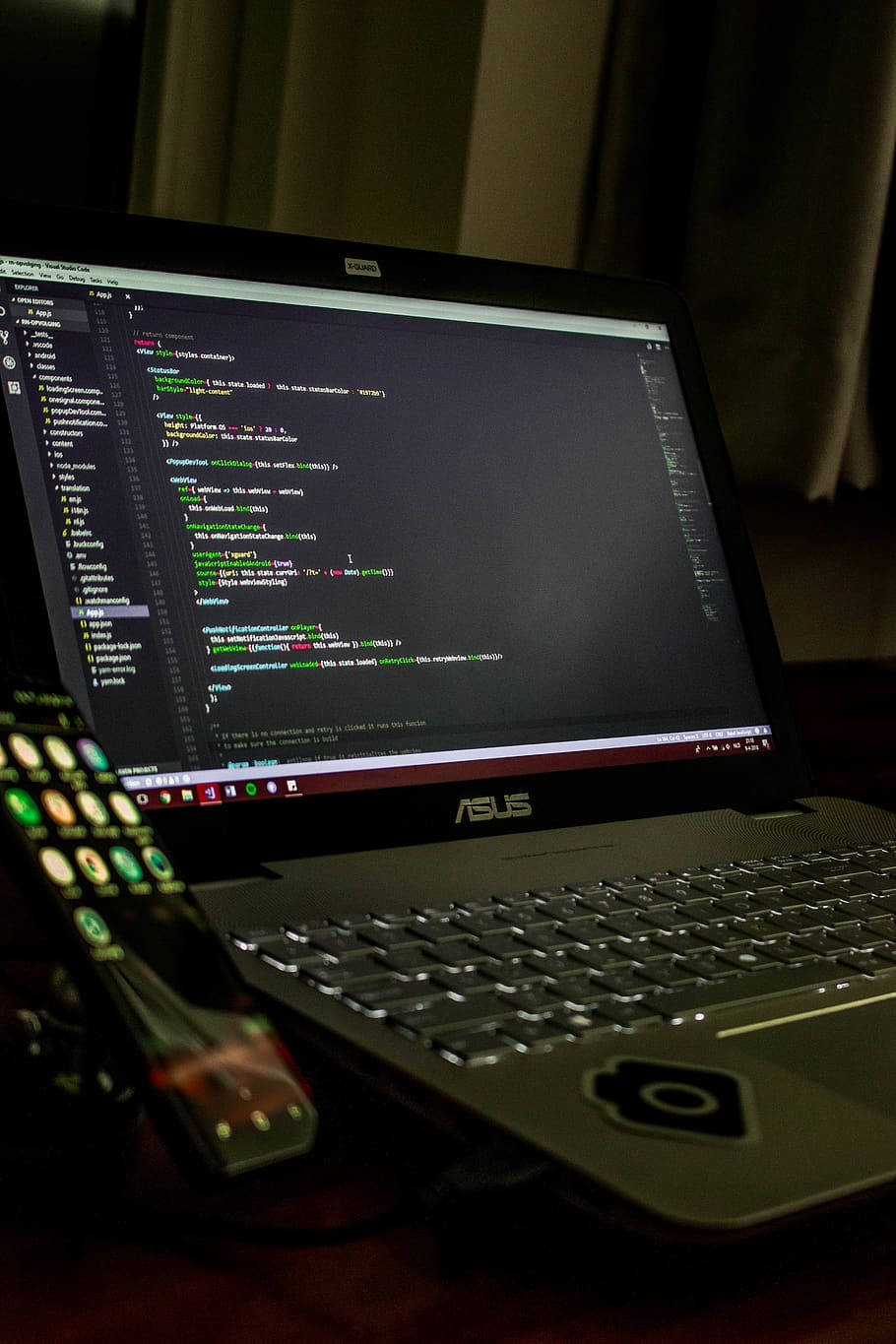 laptop, phone, dark screen, HD Phone Wallpaper