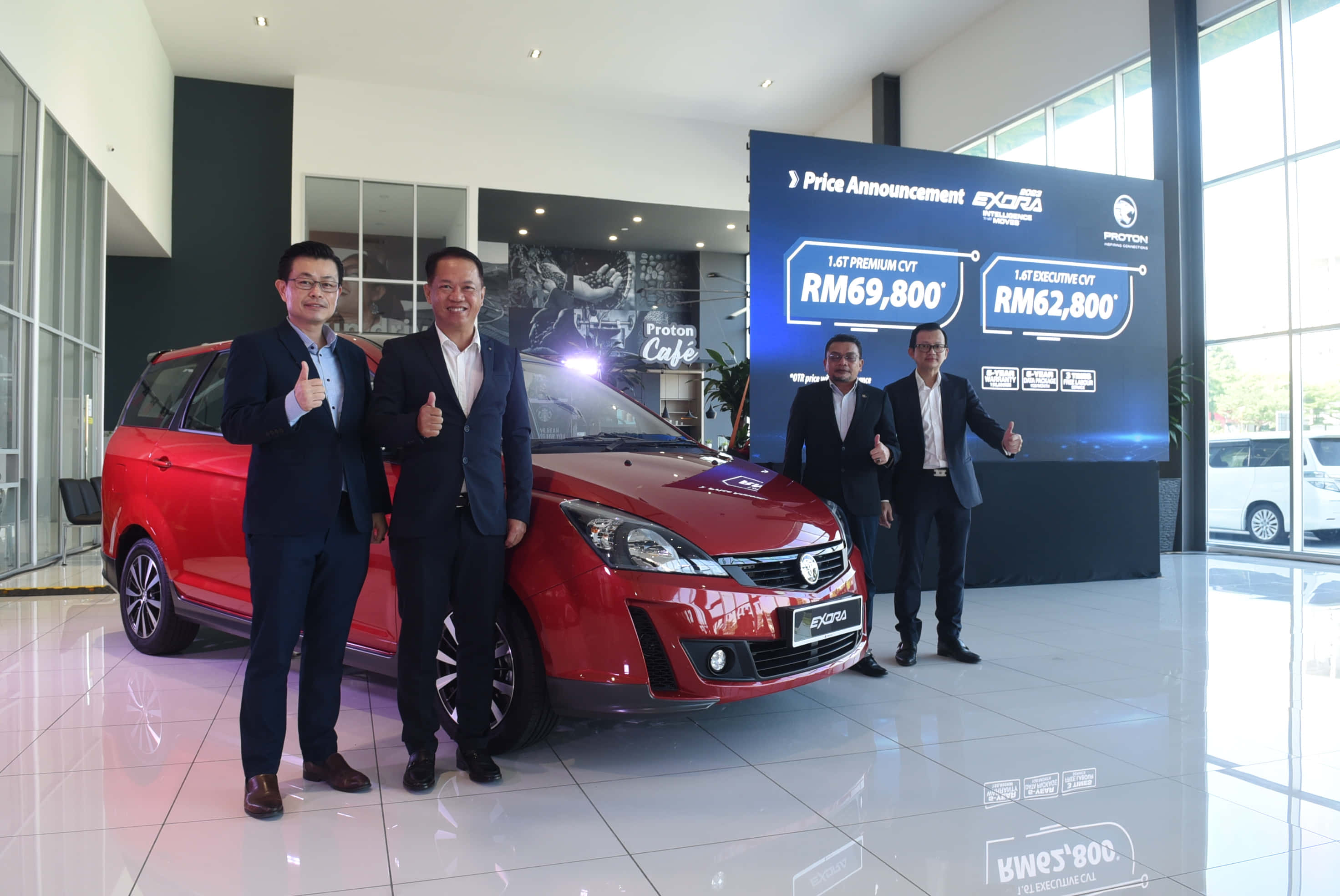 Proton Exora, red Proton Exora, modern dealership showroom, 2K Desktop Wallpaper