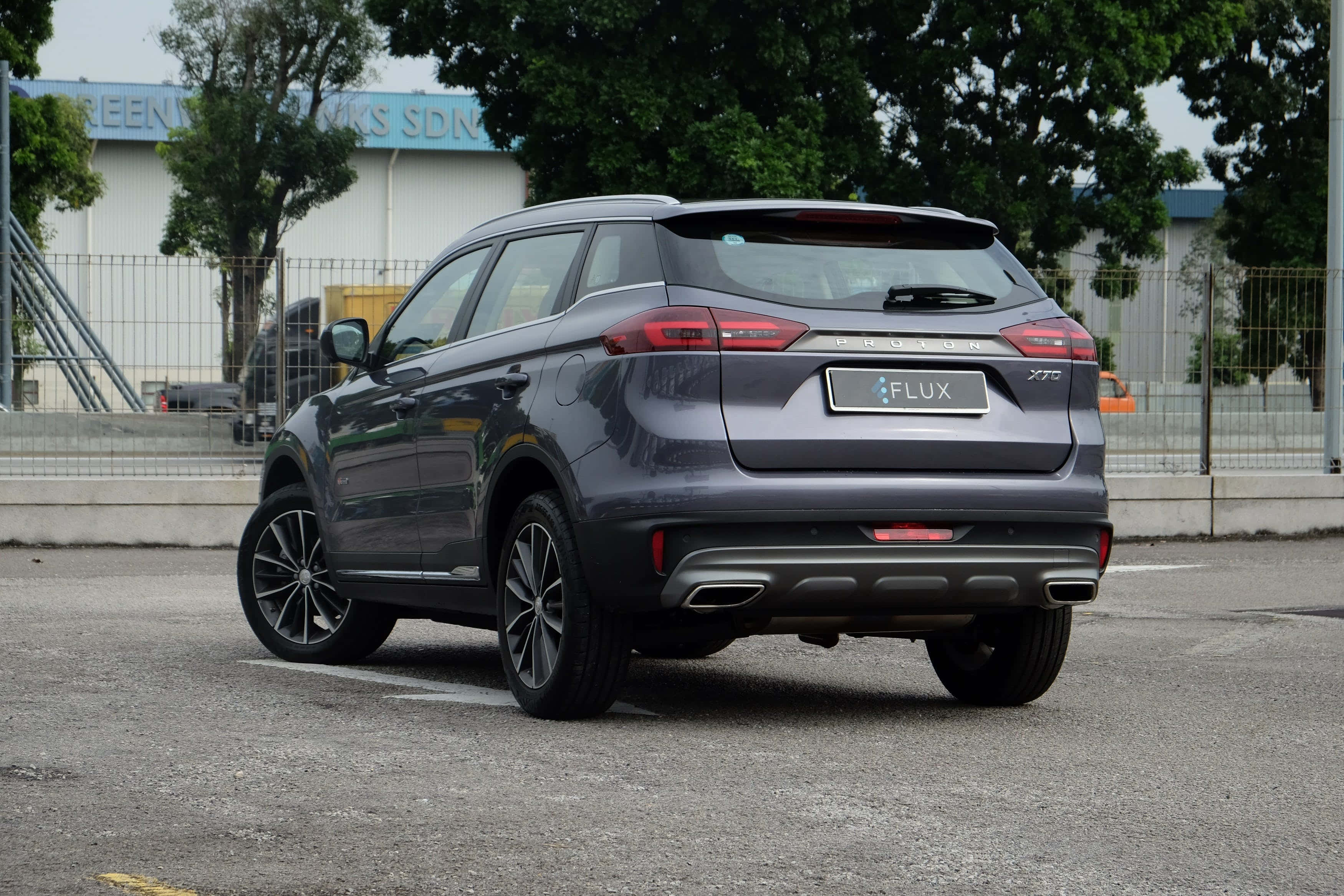 Proton X70, dark gray, industrial lot, 2K Desktop Wallpaper