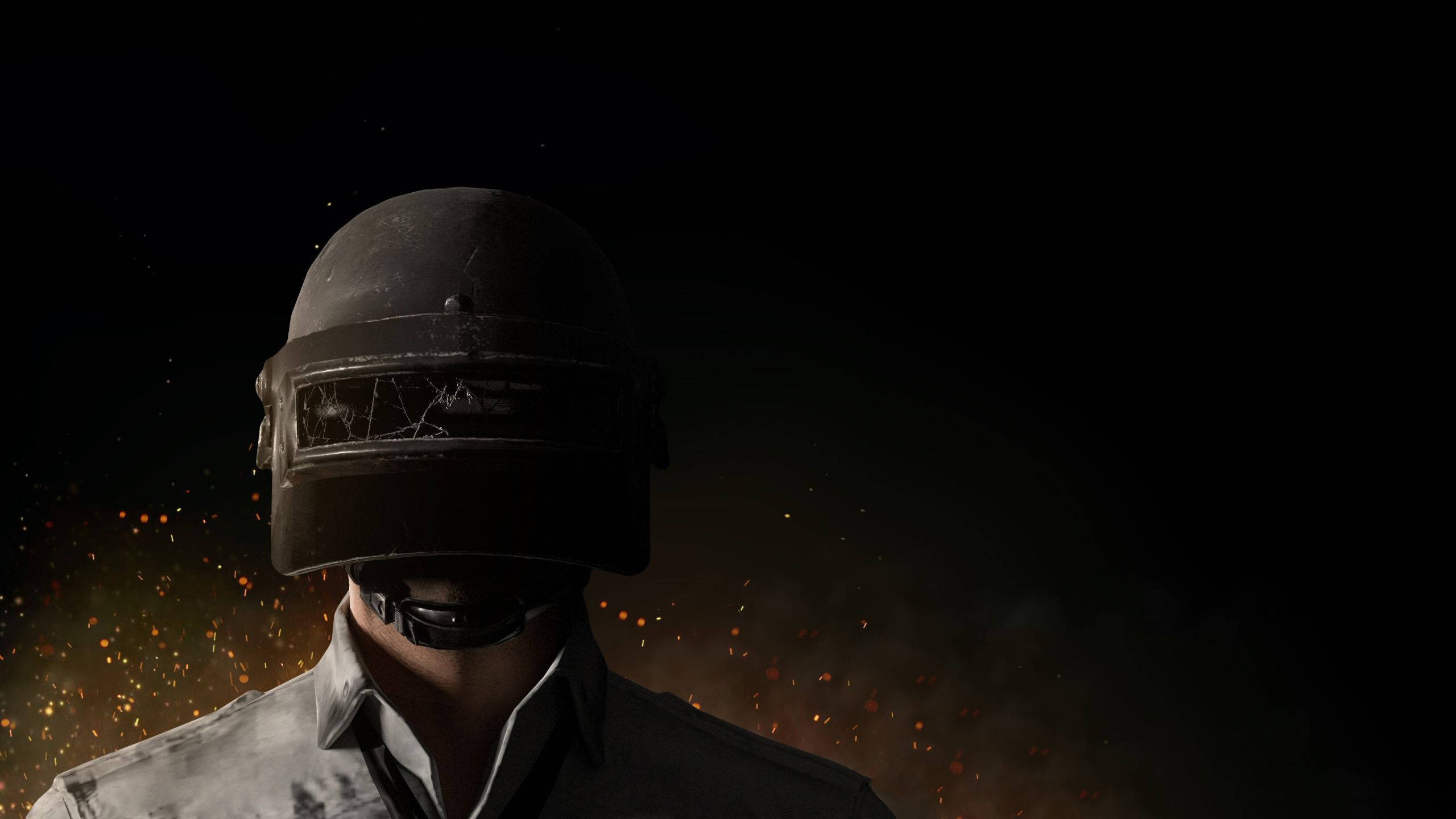 PUBG, Full Screen Black Helmet, cracked helmet, 2K Desktop Wallpaper