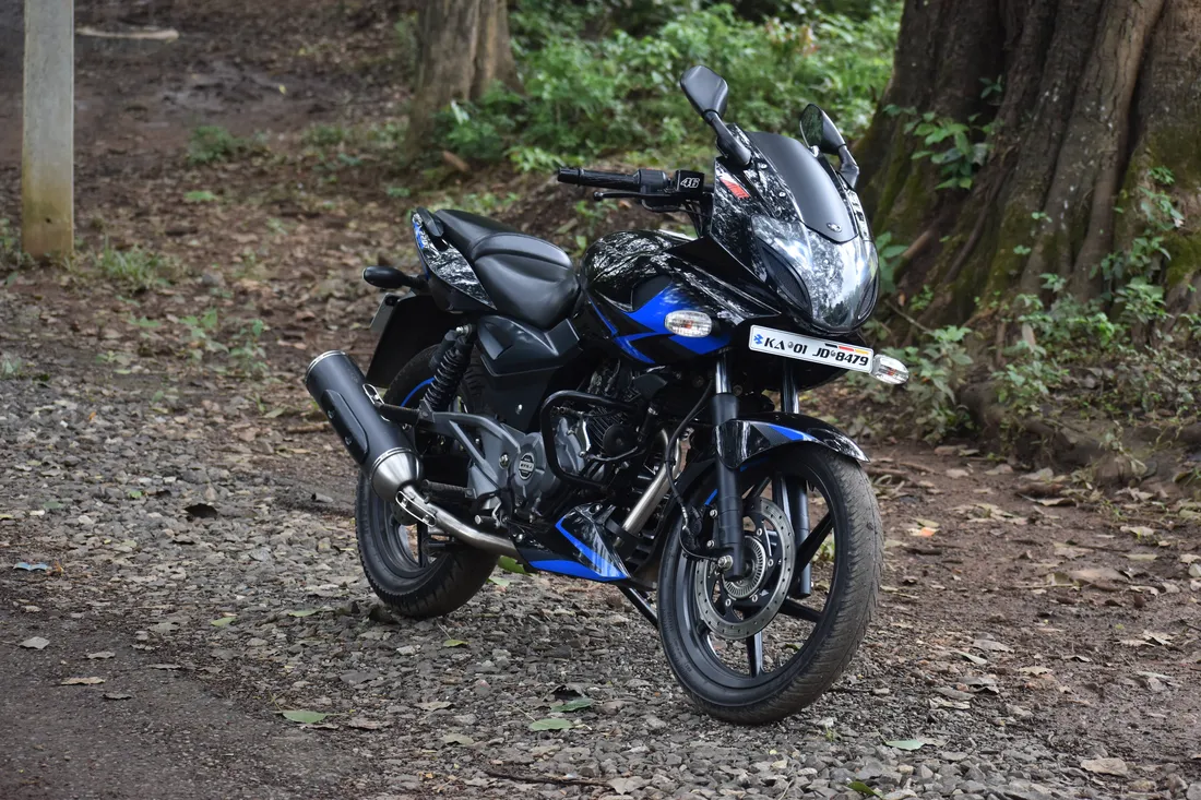 Pulsar 220 HD