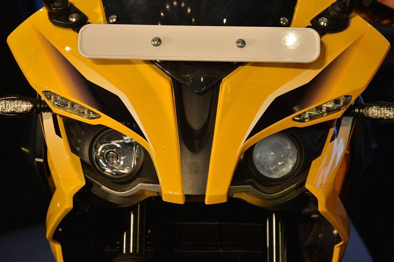 Pulsar RS200, yellow, angular lines, HD Desktop Wallpaper
