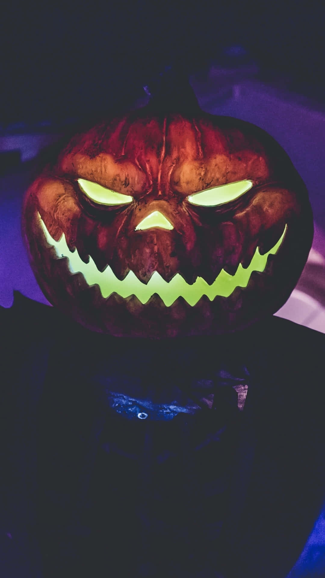 glowing jack o lantern, jagged teeth, glowing eyes, Full HD Phone Wallpaper