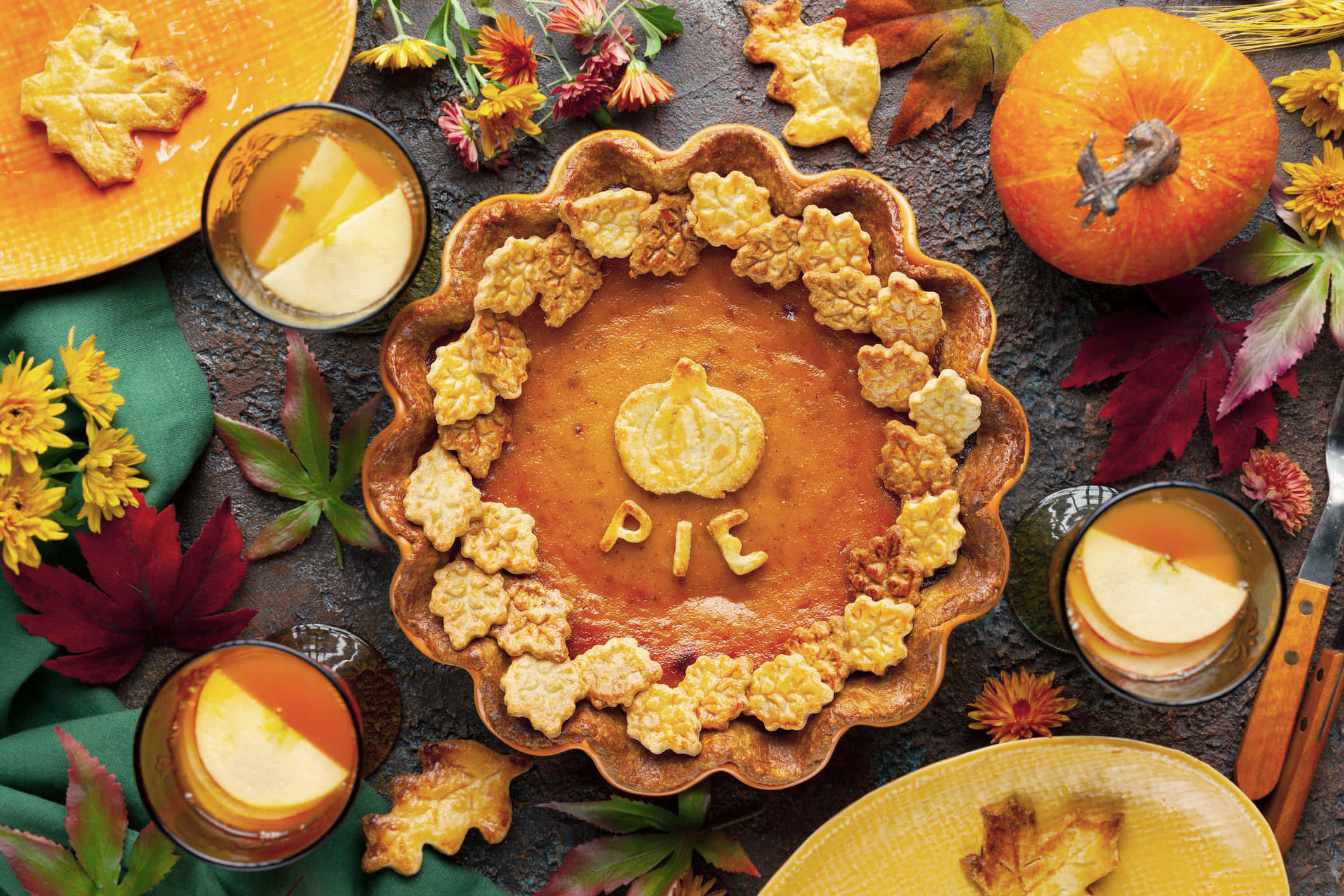 golden pumpkin pie, leaf-shaped cookies, autumn leaves, Full HD Desktop Wallpaper