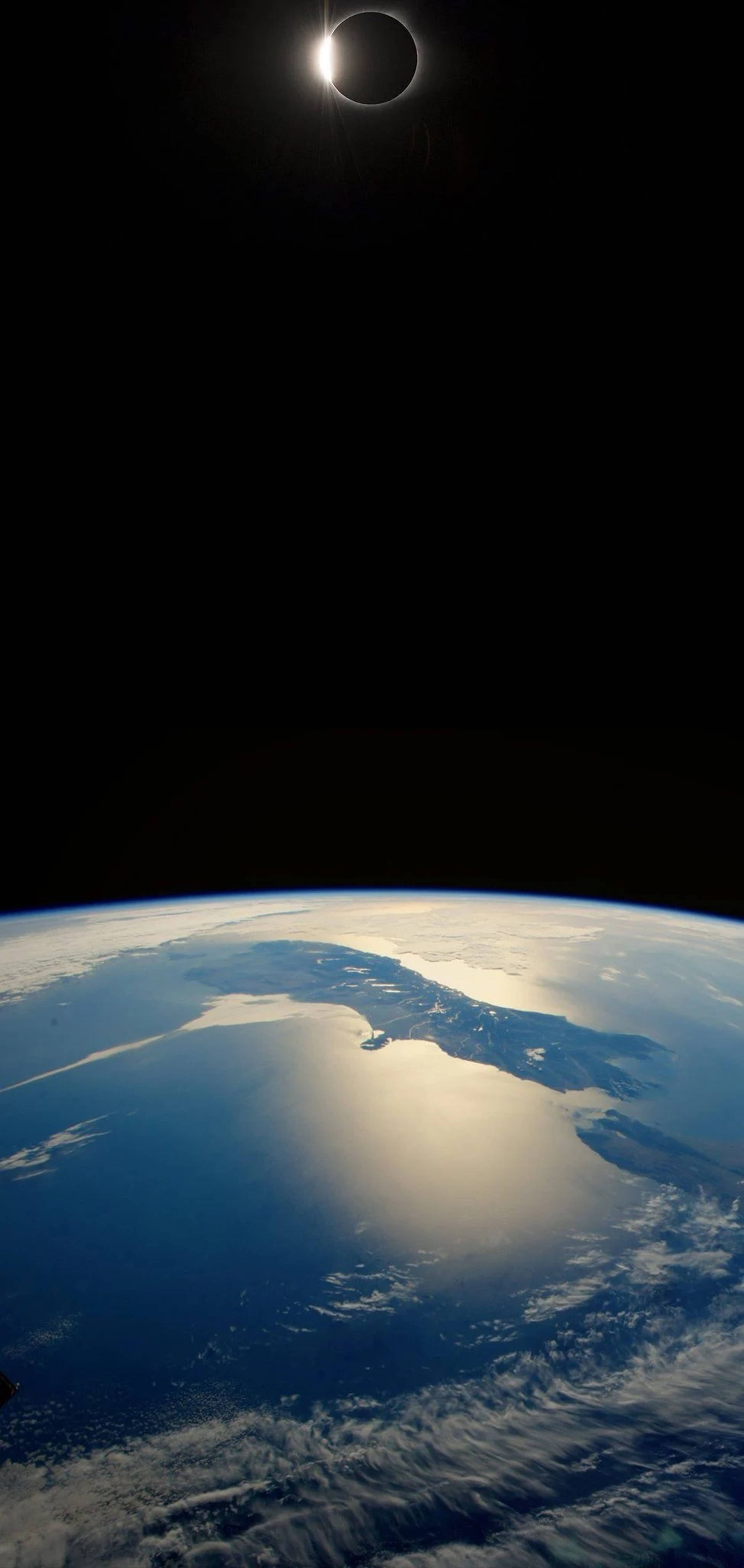 Earth, Moon, solar eclipse, 4K Phone Wallpaper