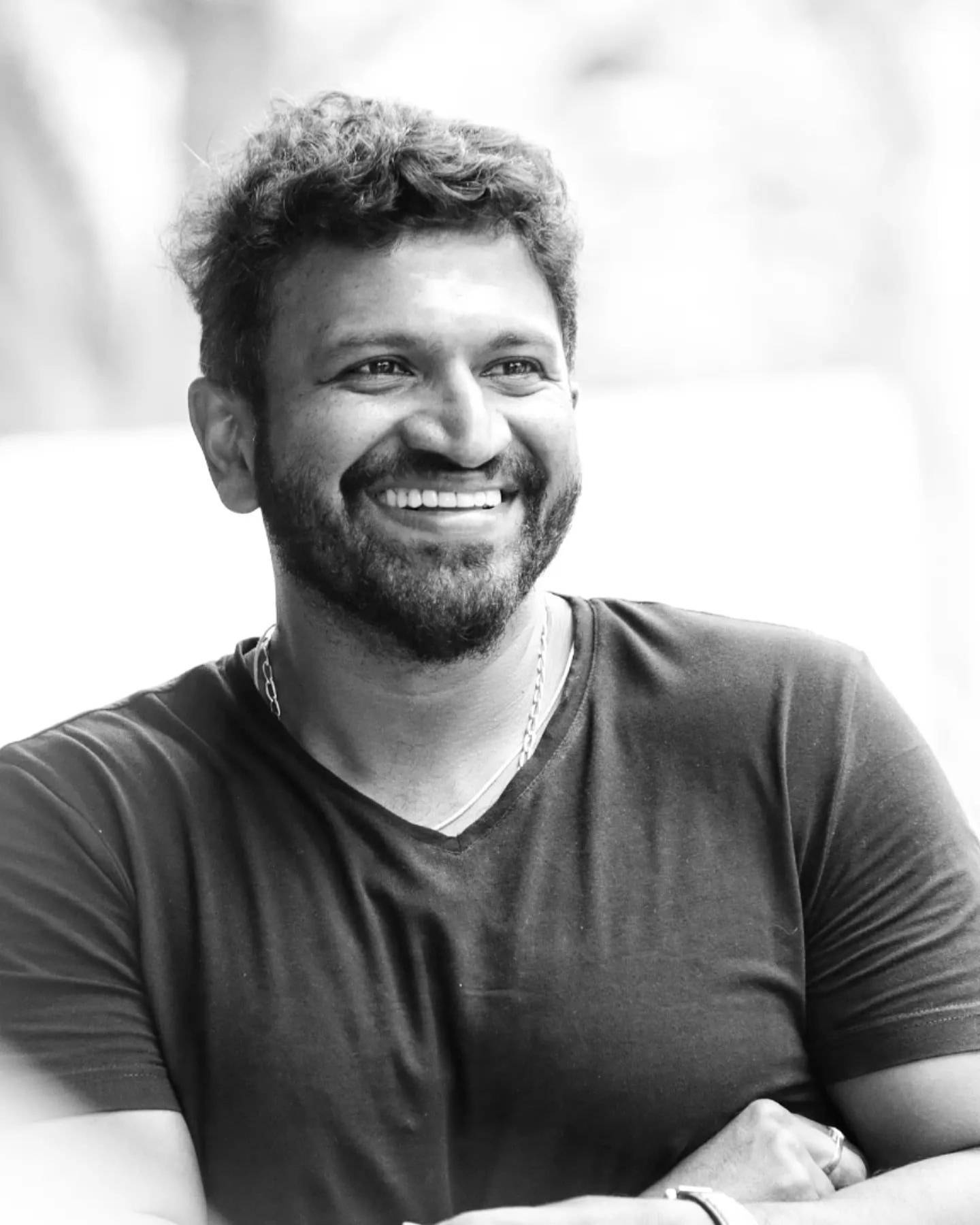 Puneeth Rajkumar, black and white portrait, curly hair, HD Phone Wallpaper