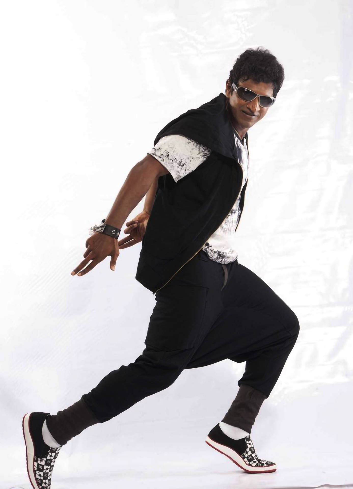 Puneeth Rajkumar, sunglasses, black-and-white checkered shoes, Full HD Phone Wallpaper
