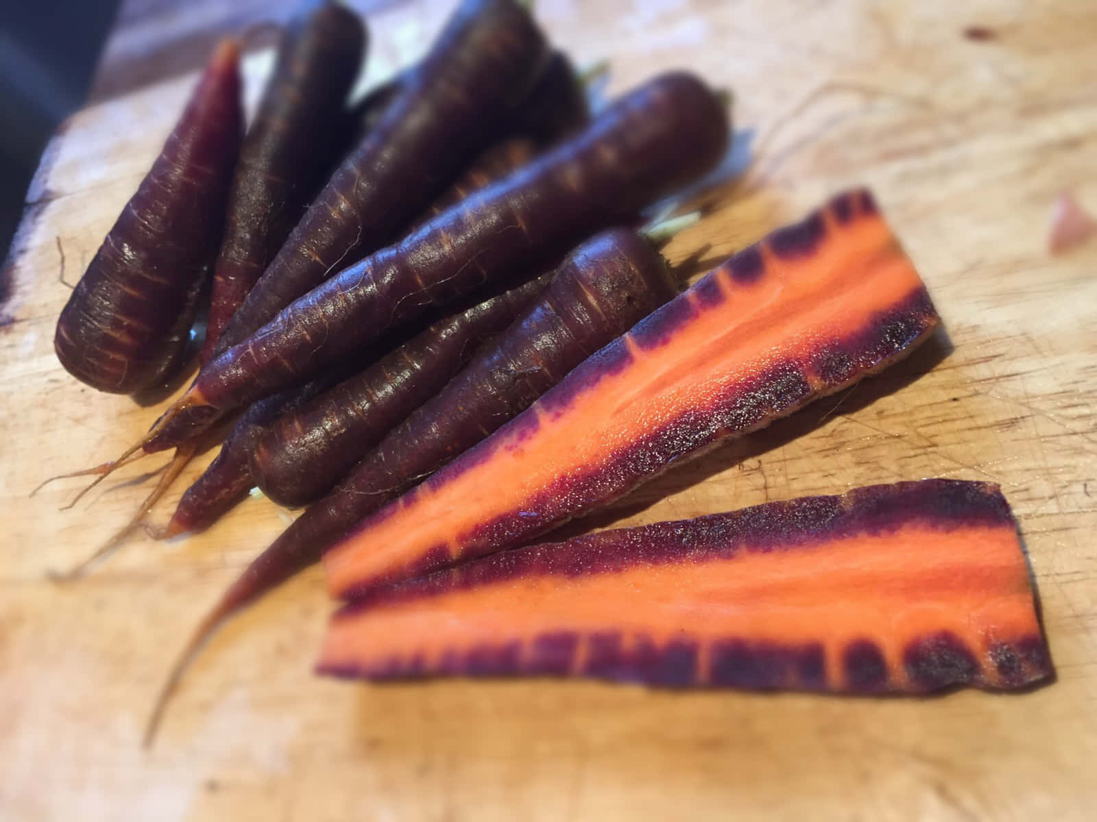 Purple Carrots, dark purple, vibrant orange, HD Desktop Wallpaper