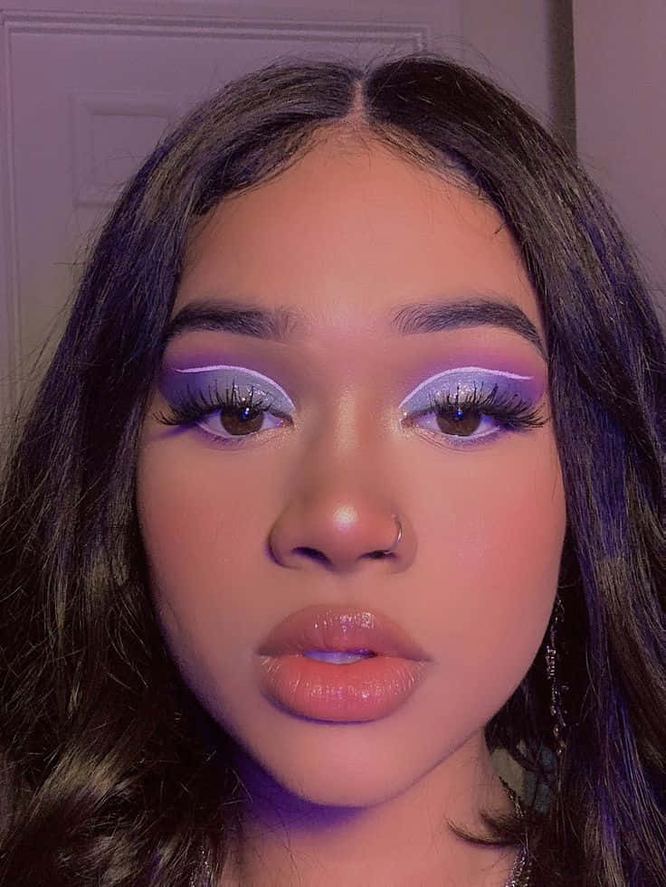Purple Eye Shadow, purple and white glitter eyeliner, long lashes, SD Phone Wallpaper