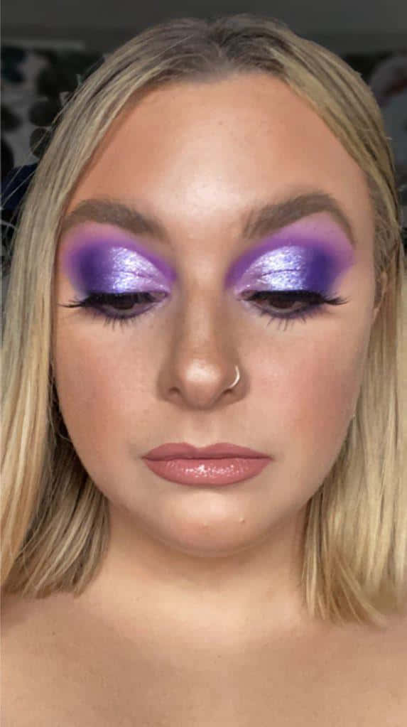 purple eye shadow, shimmering purple eyeshadow, blonde hair, SD Phone Wallpaper