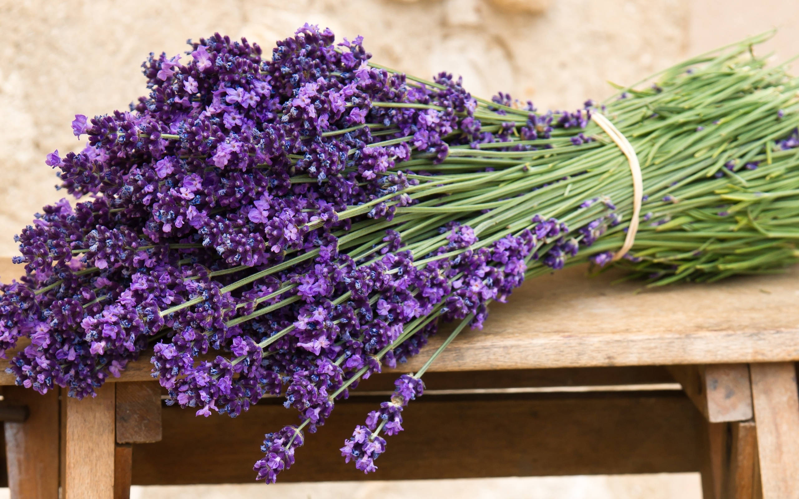 lavender, twine, rustic wooden table, 2K Desktop Wallpaper