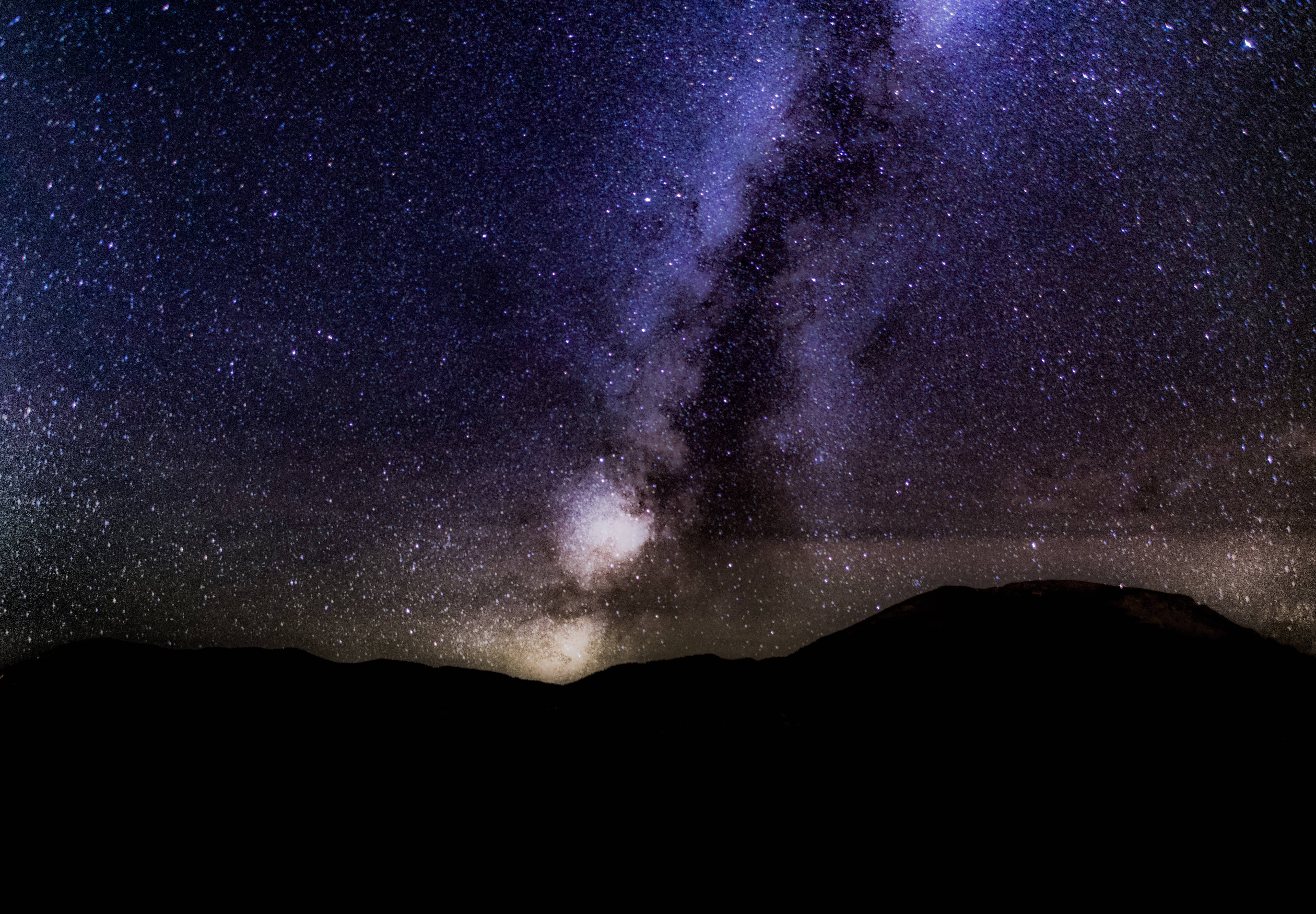 Dark Purple Night Sky, Milky Way galaxy, star-filled night sky, 5K Desktop Wallpaper