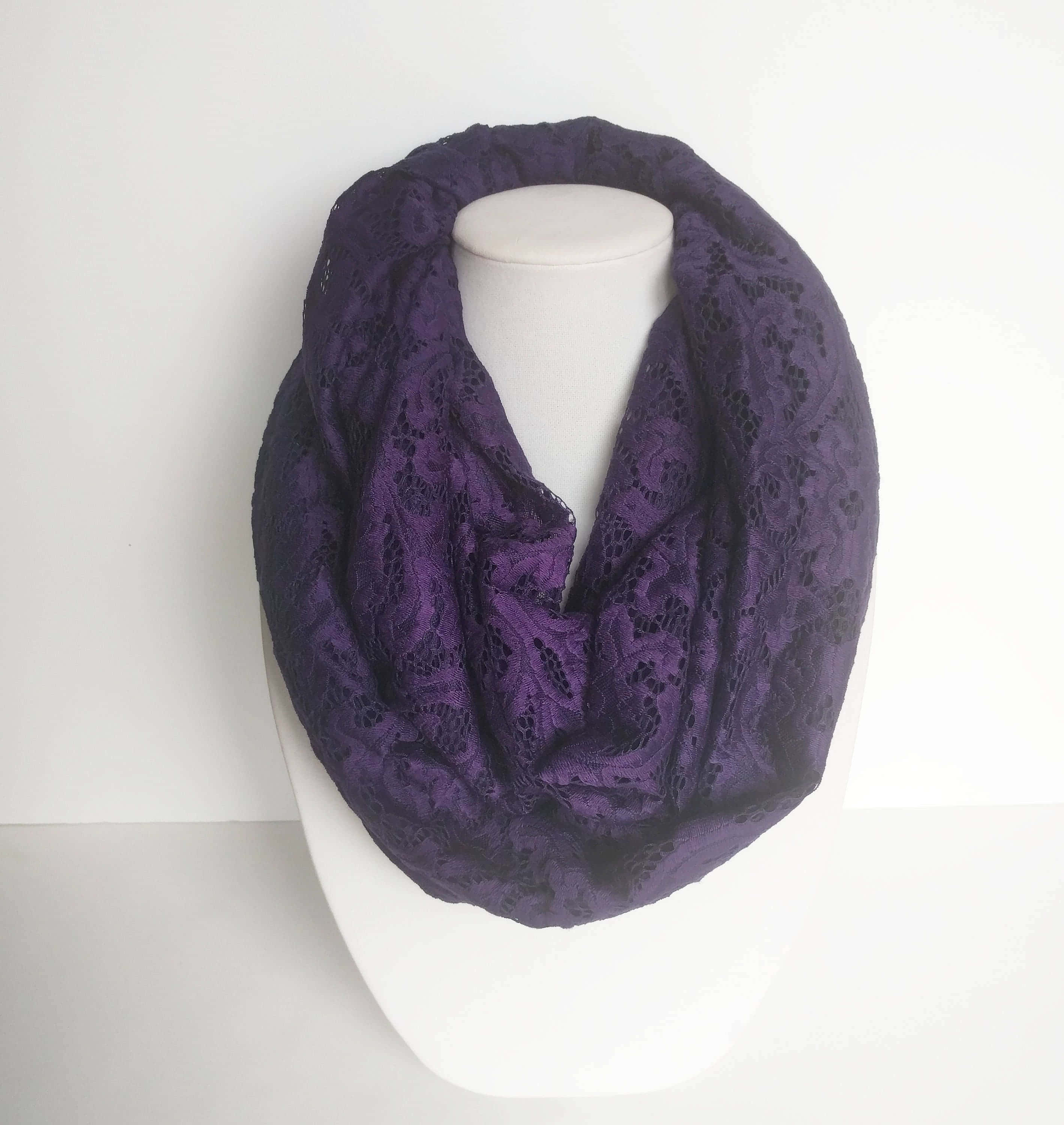 purple scarf, lace infinity scarf, white mannequin bust, 2K Phone Wallpaper