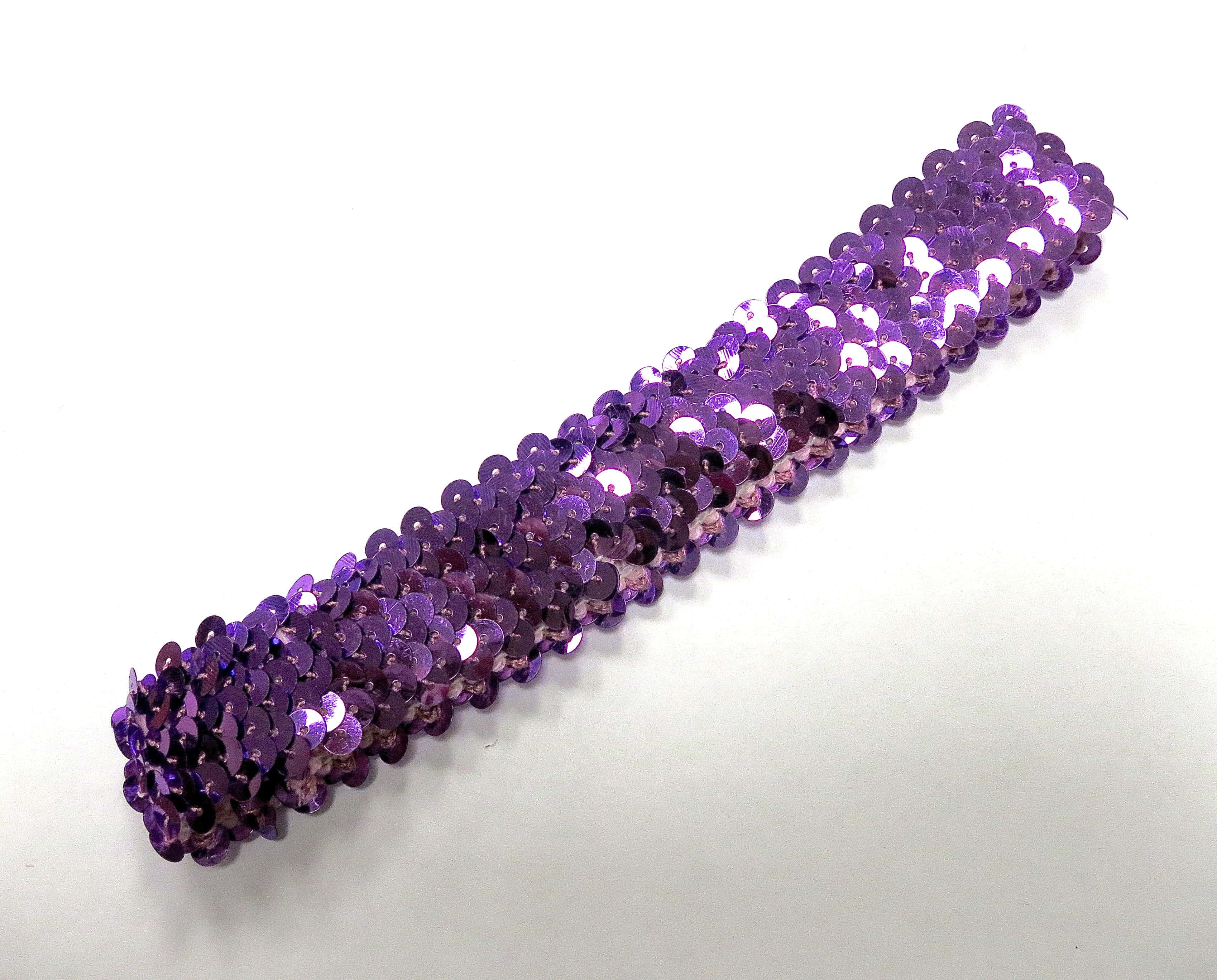 Purple Sequins, shimmering purple sequins, diagonal strip, 2K Desktop Wallpaper