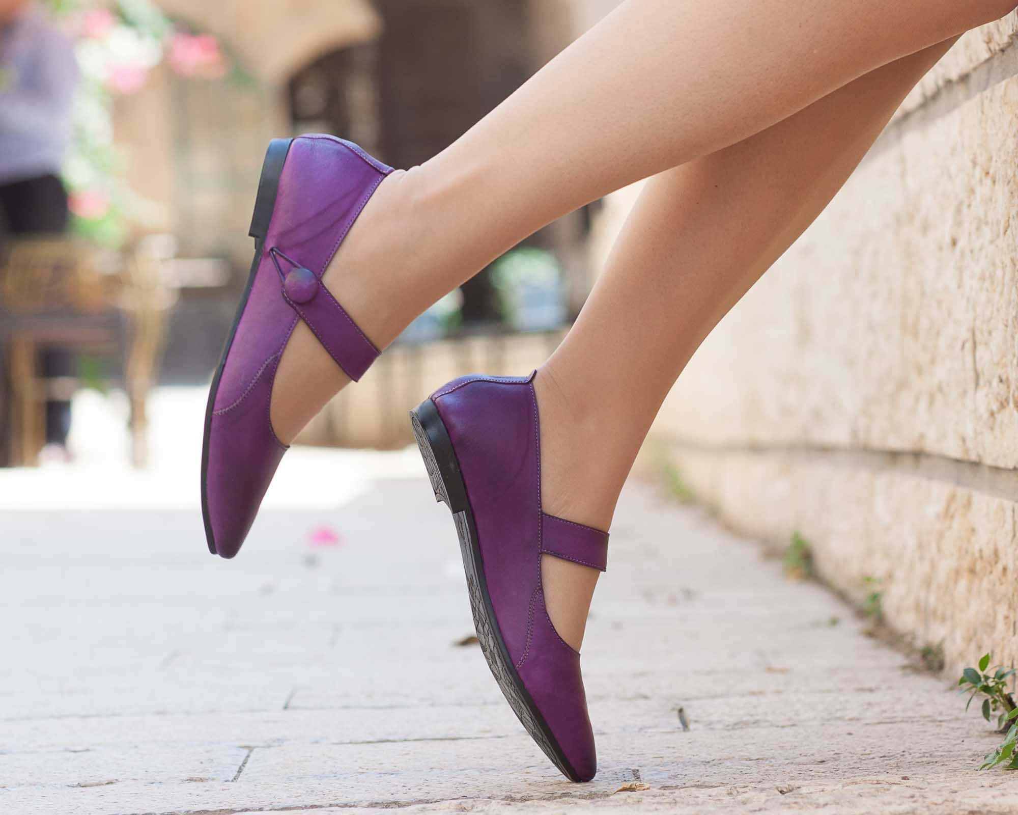 purple shoes, vibrant purple, ankle shoes, Full HD Desktop Wallpaper
