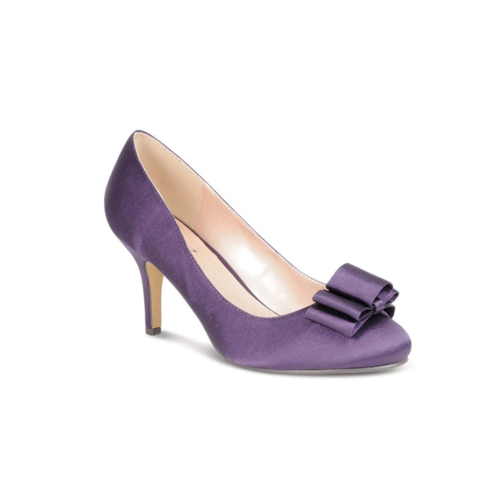 purple satin pump, bow detail, stiletto heel, SD Desktop Wallpaper