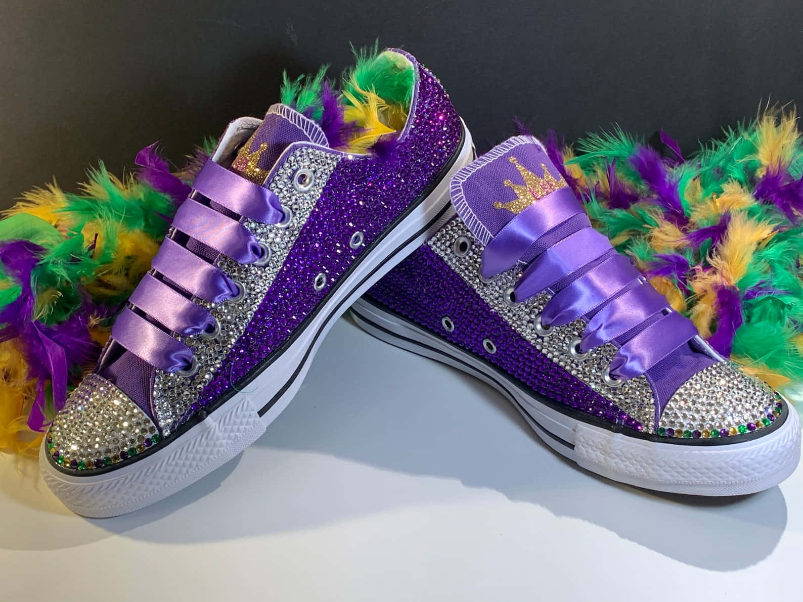 purple shoes, shimmering purple sneakers, rhinestones, HD Desktop Wallpaper