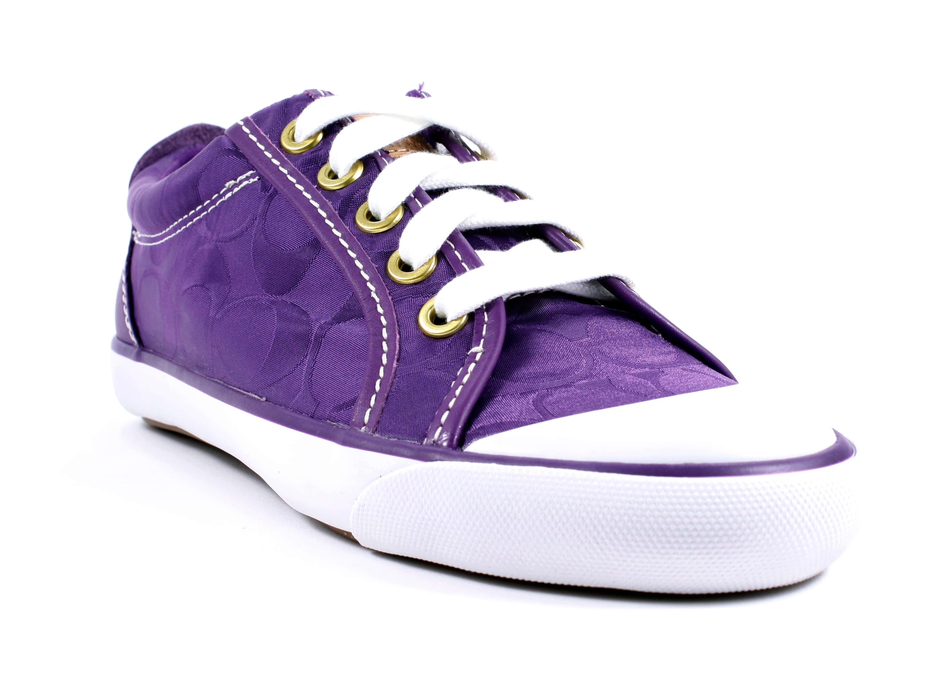 vibrant purple canvas sneaker, white laces, gold eyelets, 2K Desktop Wallpaper