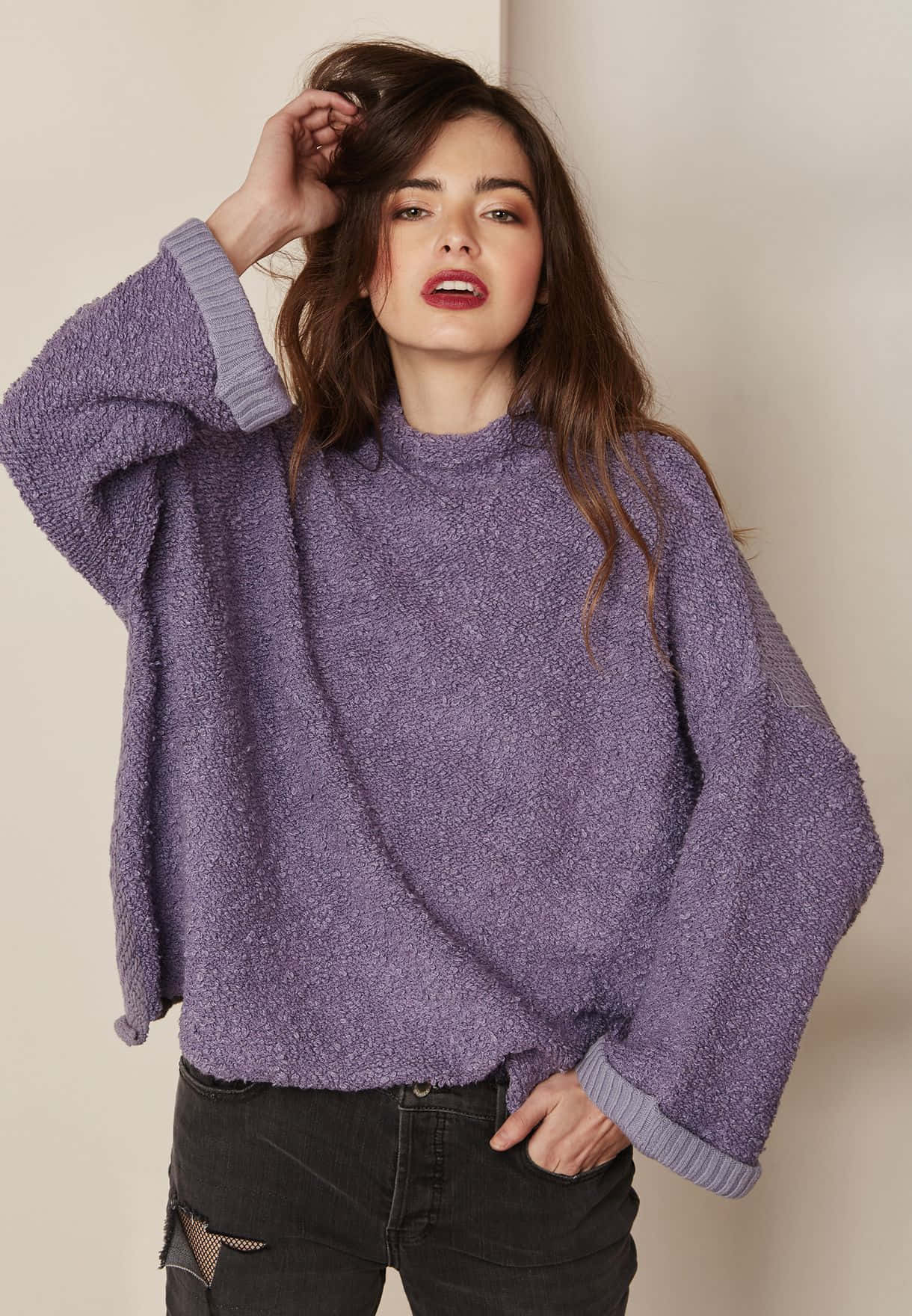 purple sweatshirt, fluffy purple sweater, ripped jeans, HD Phone Wallpaper