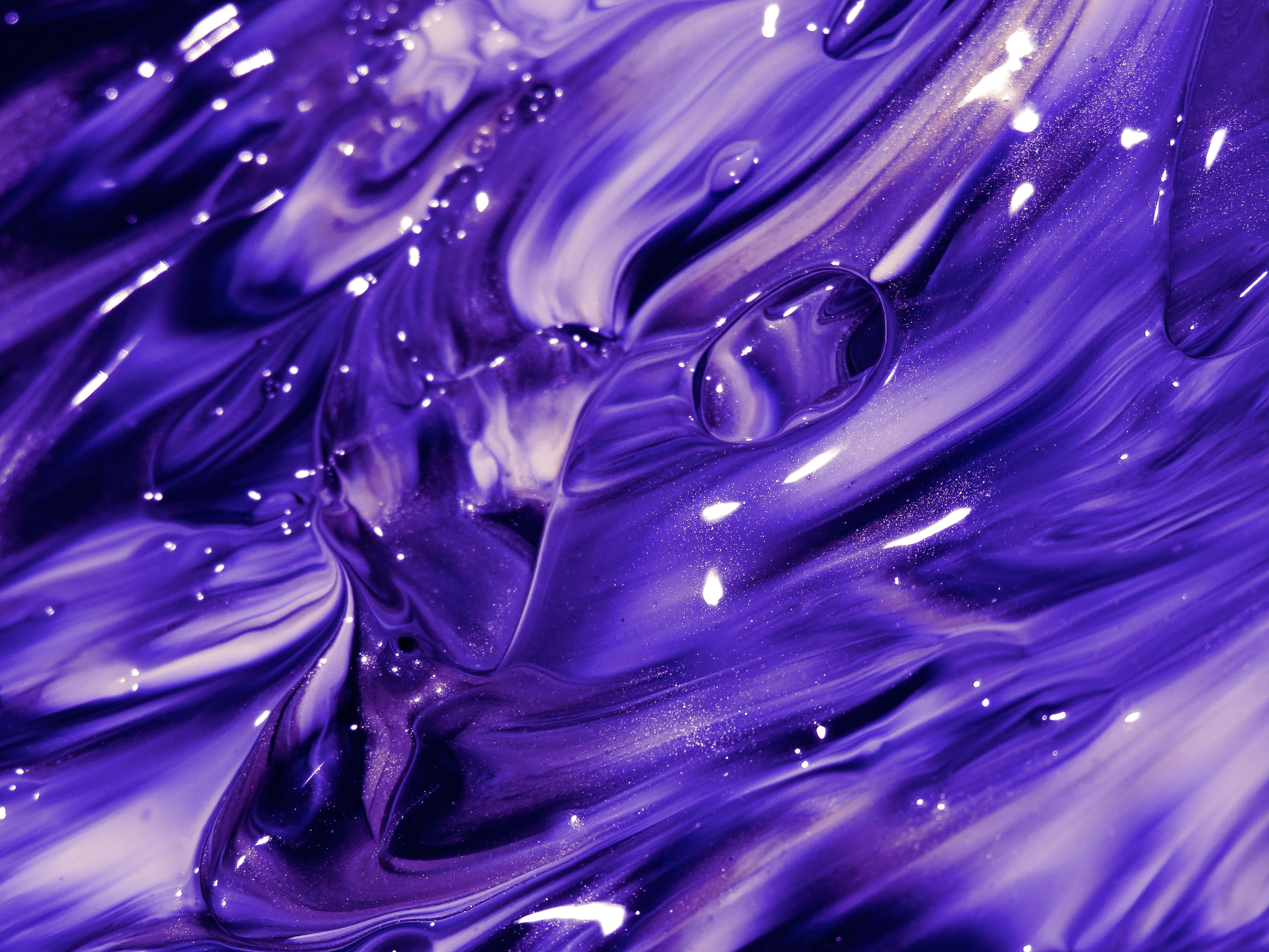 deep purple liquid, glittering highlights, glossy reflections, 5K Desktop Wallpaper