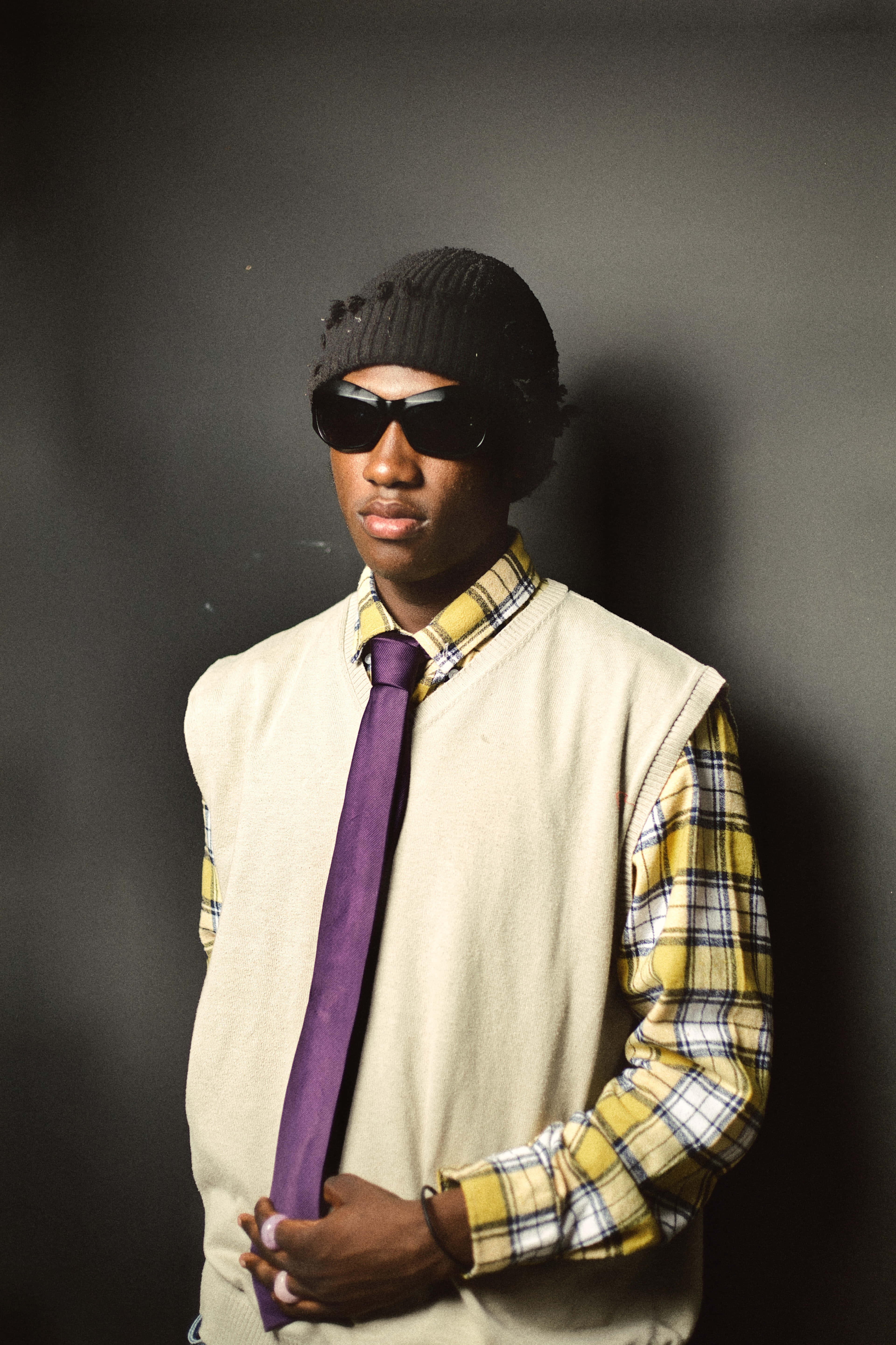Purple Tie, knit beanie, sunglasses, 5K Phone Wallpaper