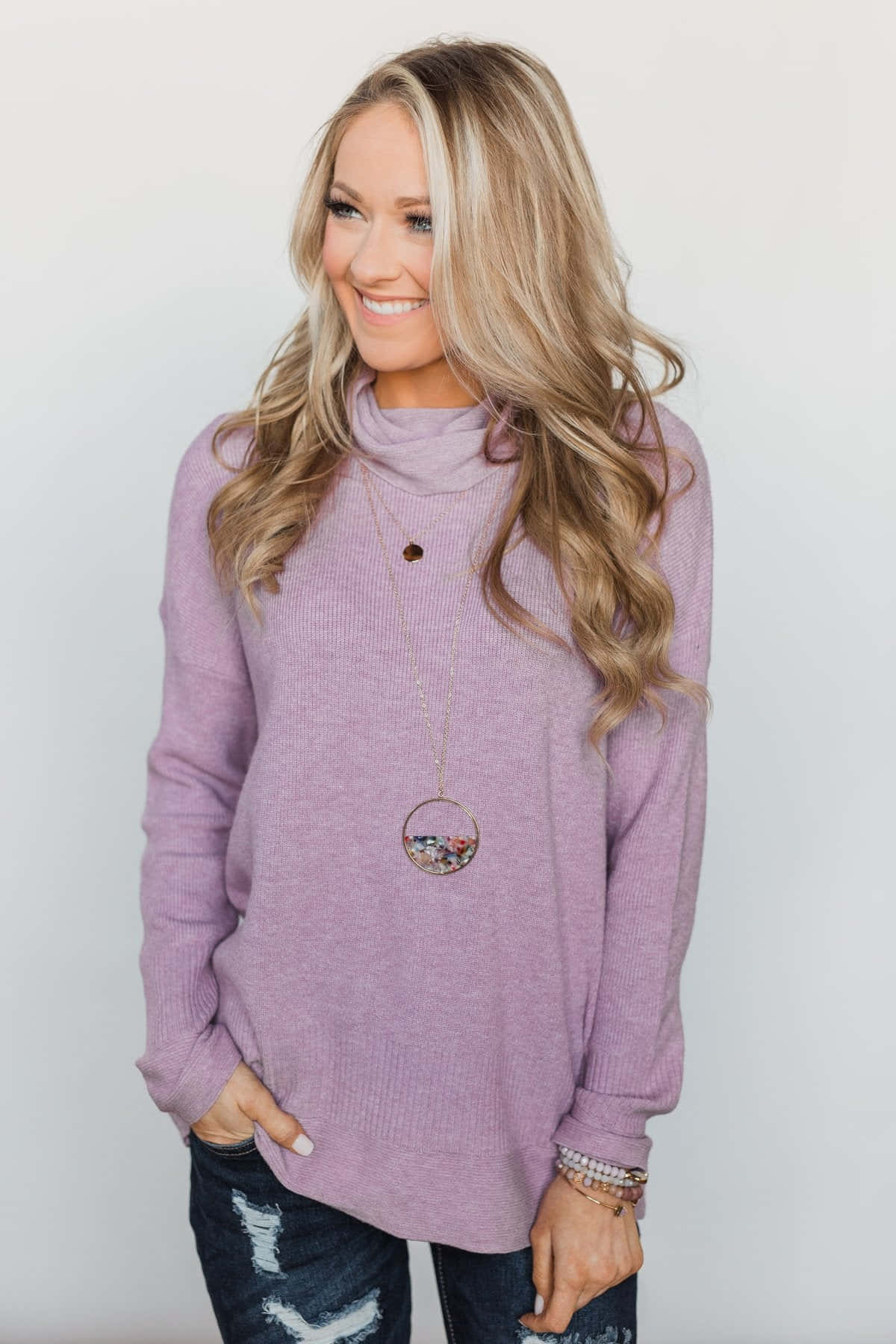 purple turtle-neck sweater, lavender turtleneck sweater, blonde woman, HD Phone Wallpaper