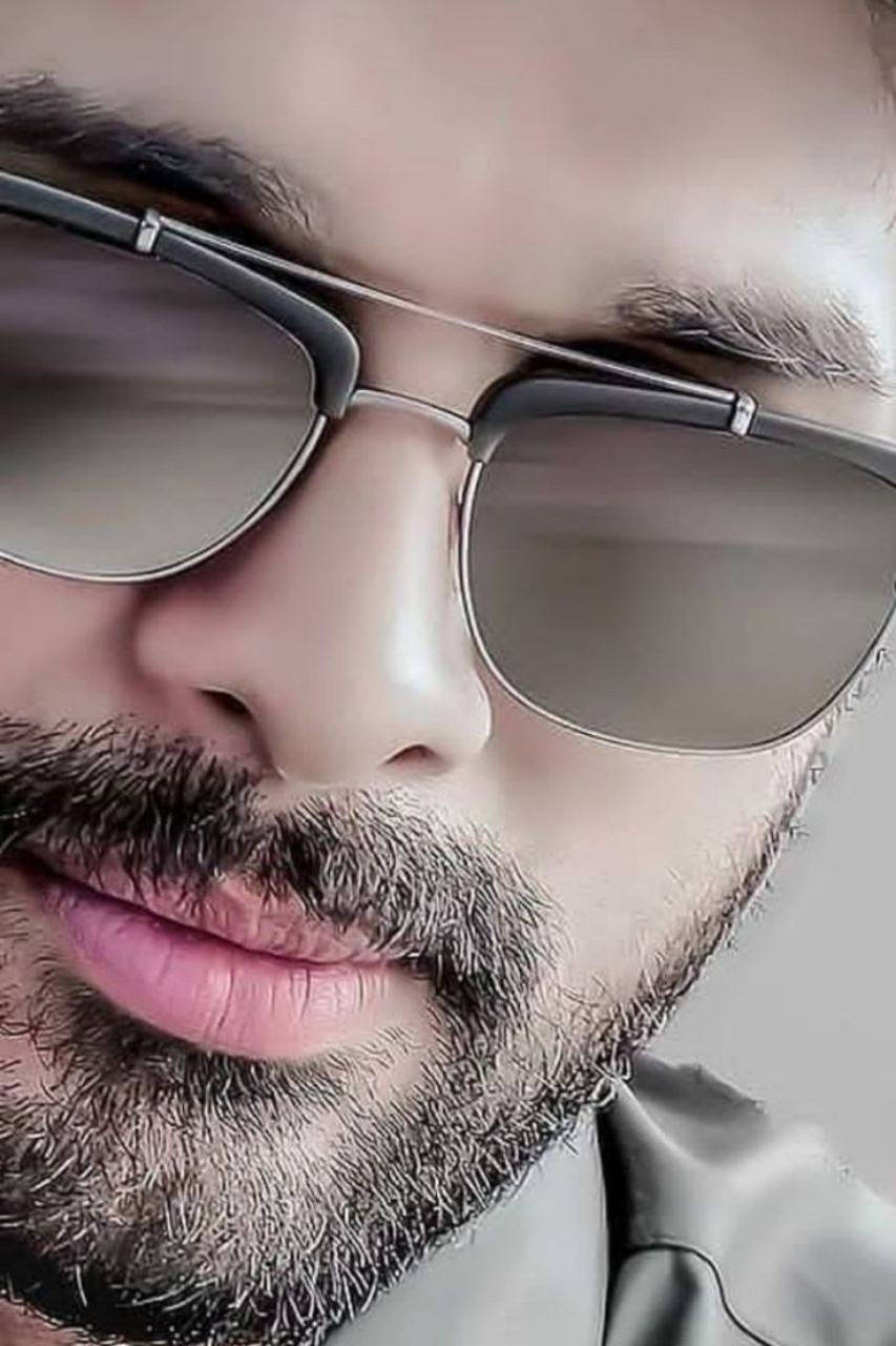 Pushpa, Allu Arjun, closeup shot, HD Phone Wallpaper