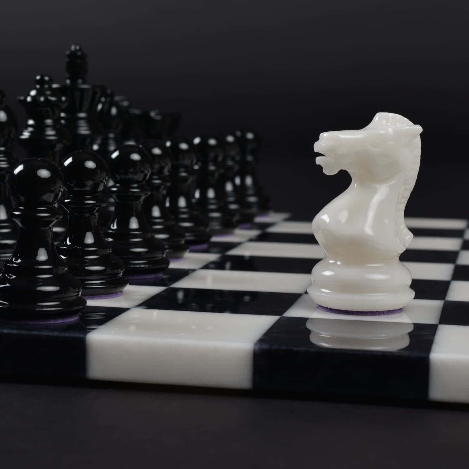 black and white chess, checkered board, white chess knight, HD Desktop Wallpaper