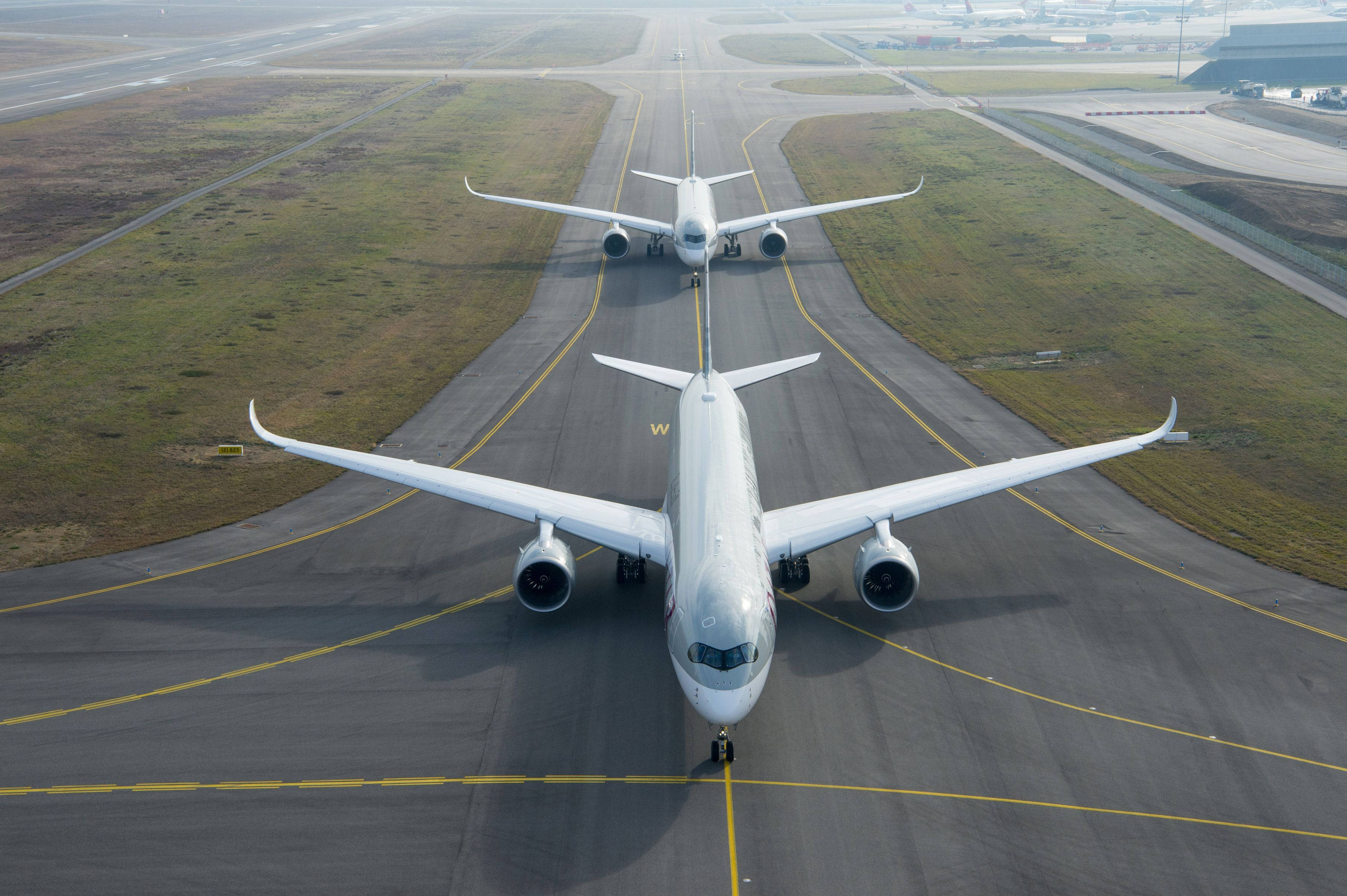 Qatar Airways, runway, sleek white passenger jets, 2K Desktop Wallpaper