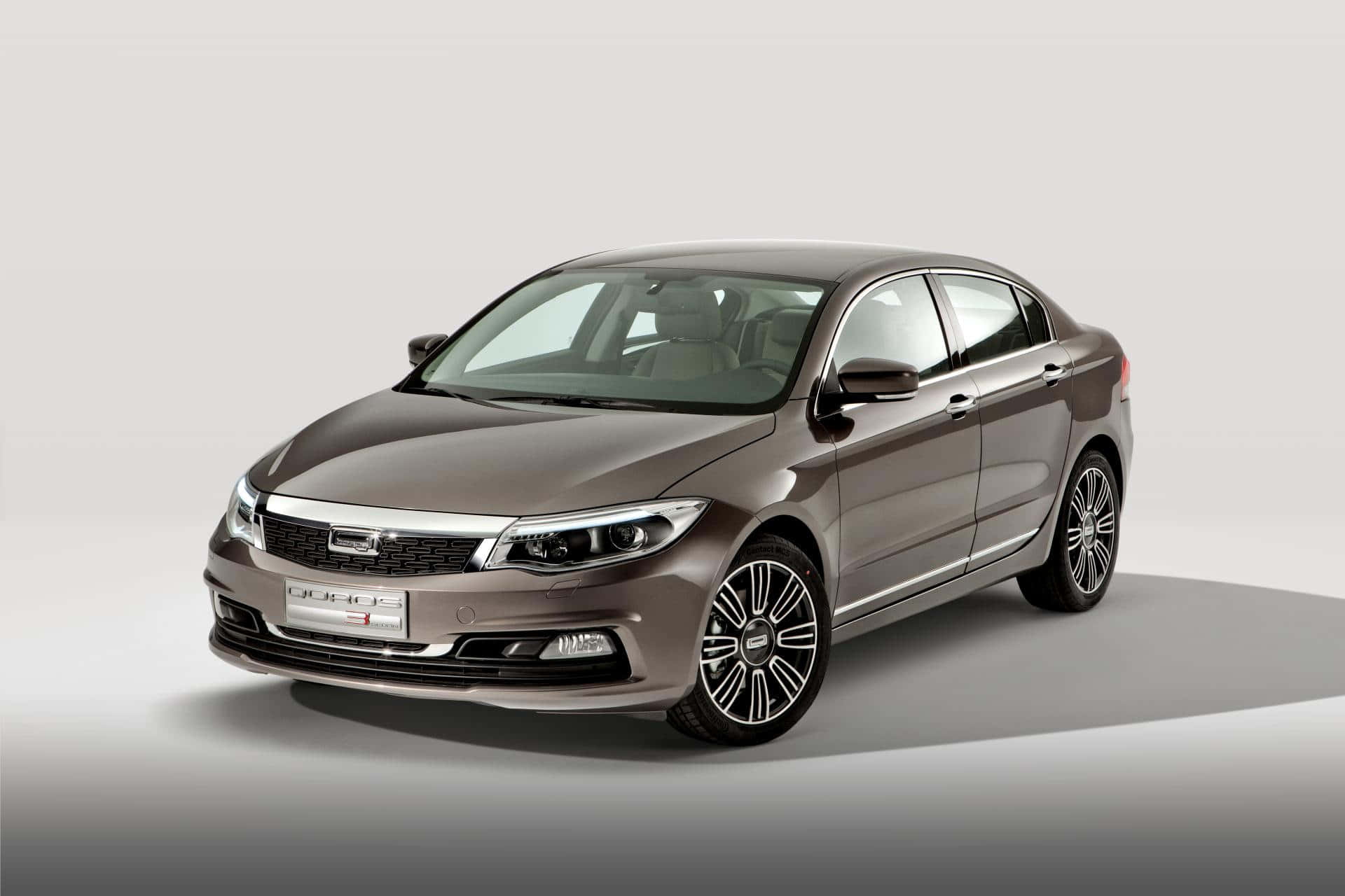 Qoros 3 Sedan, metallic brown, stylish alloy wheels, Full HD Desktop Wallpaper
