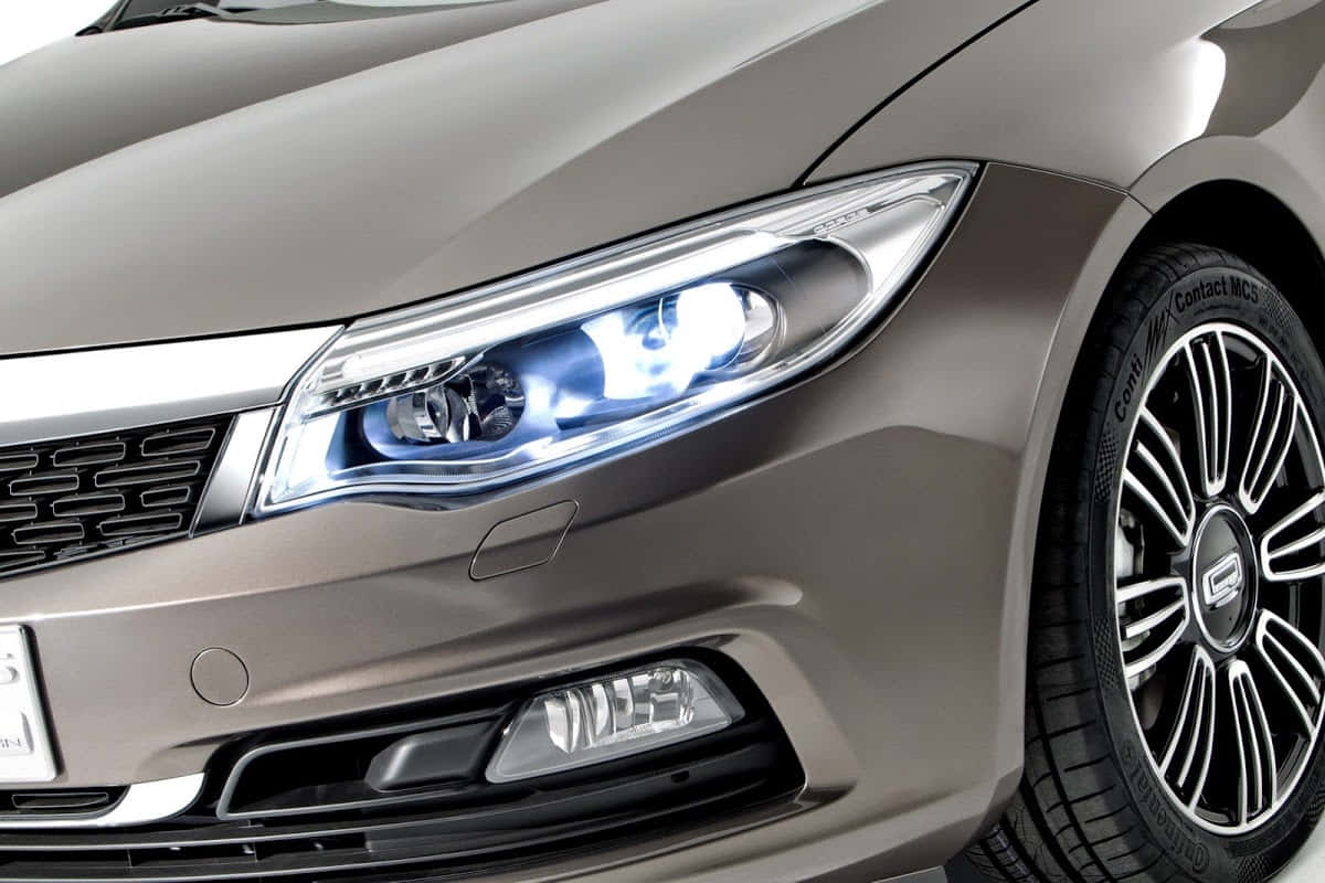 Qoros 5, silver, glowing blue headlights, SD Desktop Wallpaper