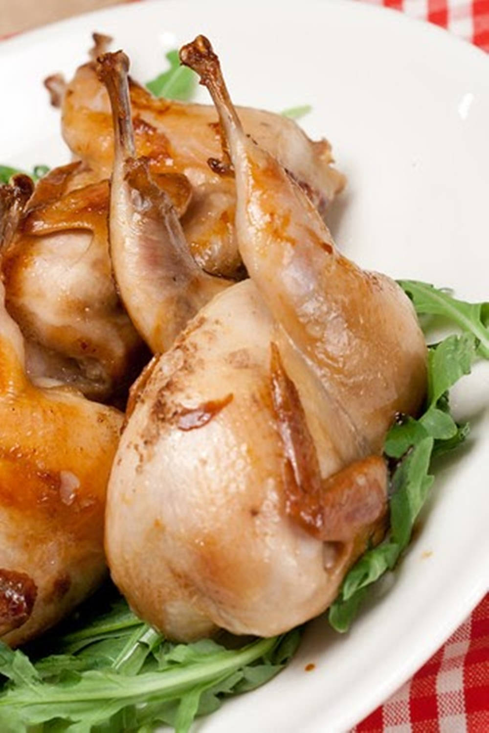 fried whole quails, white platter, golden roasted quail, HD Phone Wallpaper