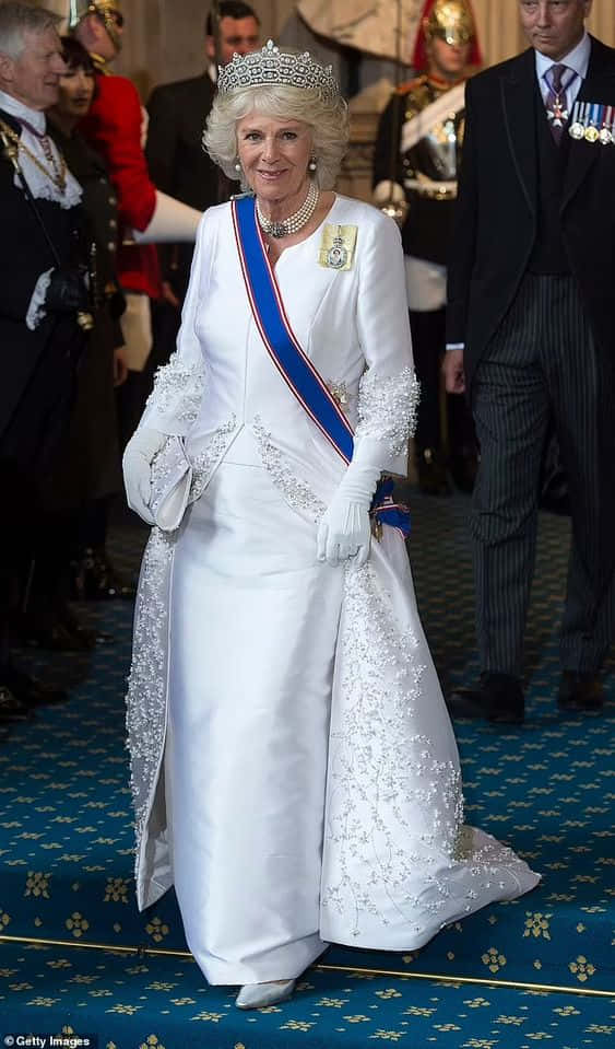 Queen Camilla, crown, white beaded gown, SD Phone Wallpaper