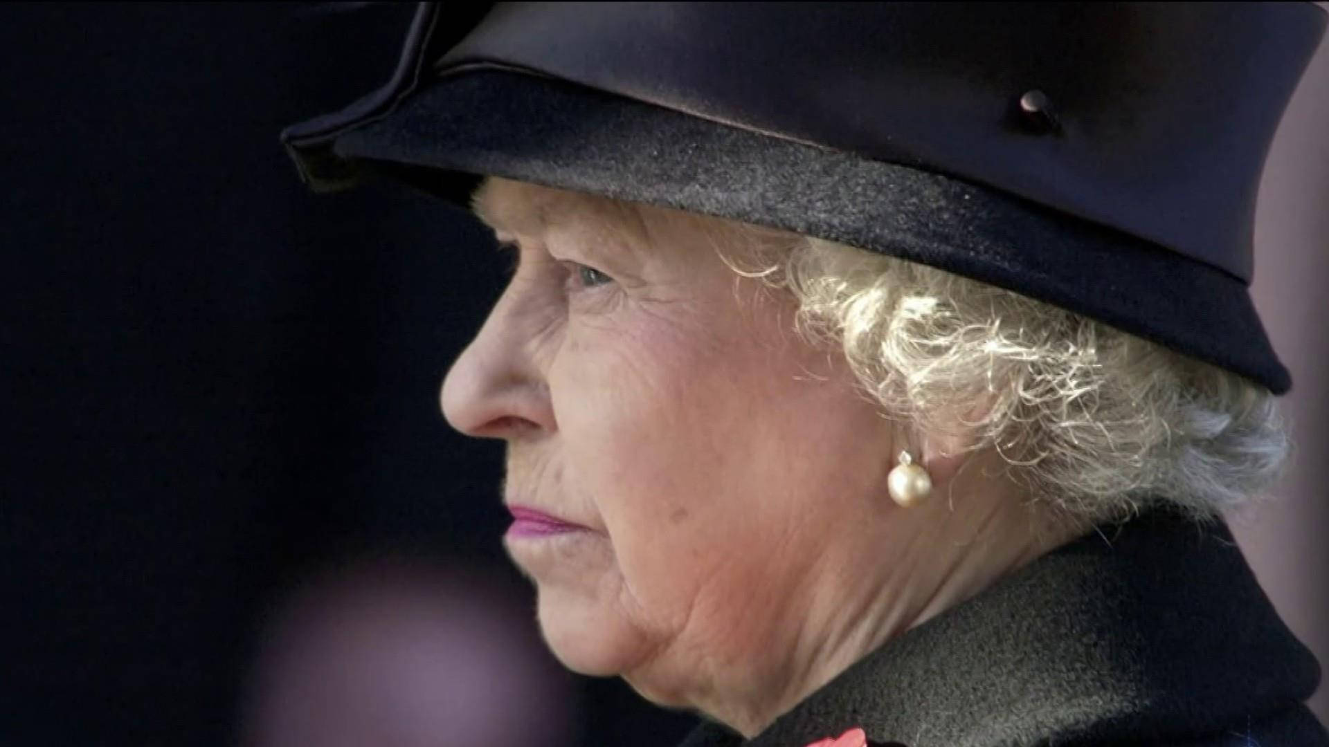 Queen Elizabeth, curly white hair, black hat, Full HD Desktop Wallpaper