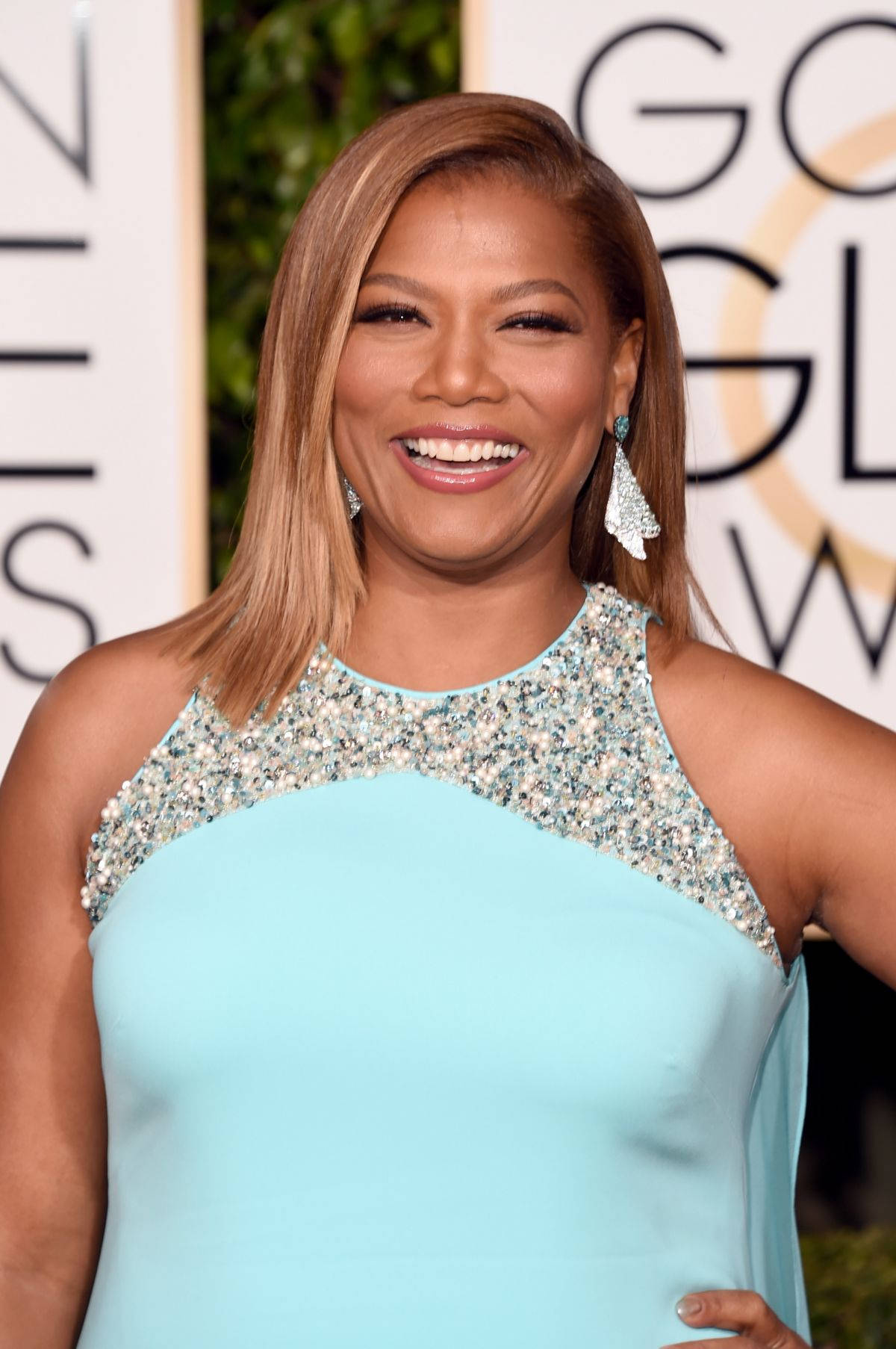 Queen Latifah, light blue gown, glamorous awards event, HD Phone Wallpaper