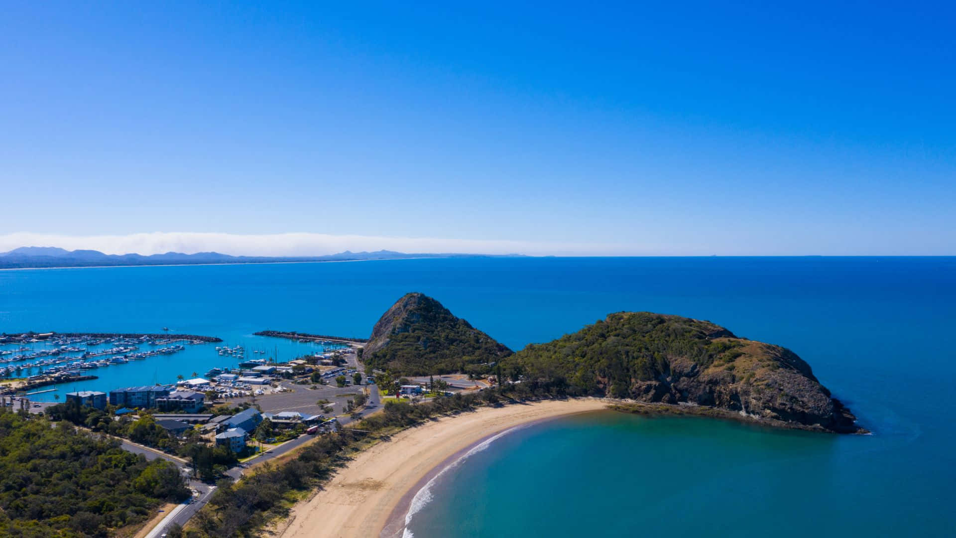Queensland, coastal town, turquoise waters, Full HD Desktop Wallpaper