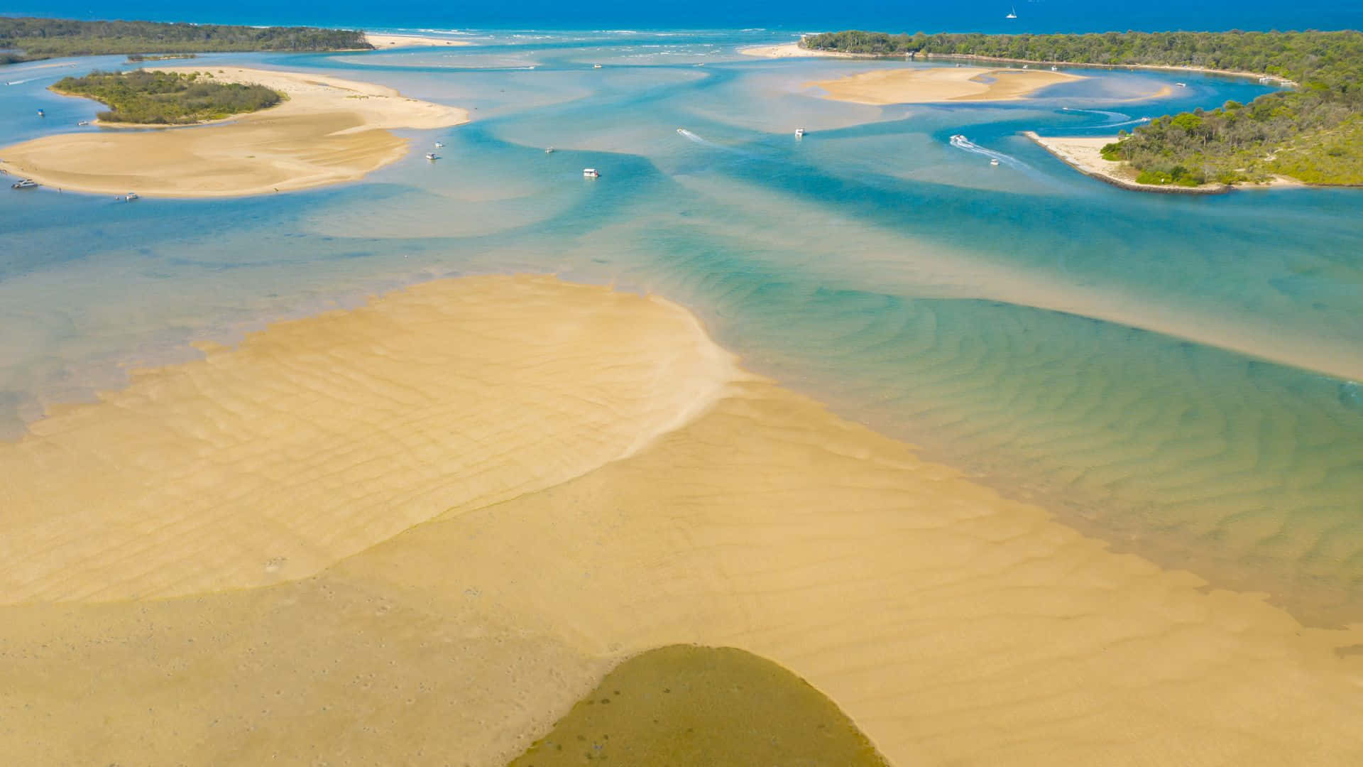 turquoise waters, golden sandbars, small boats, Full HD Desktop Wallpaper
