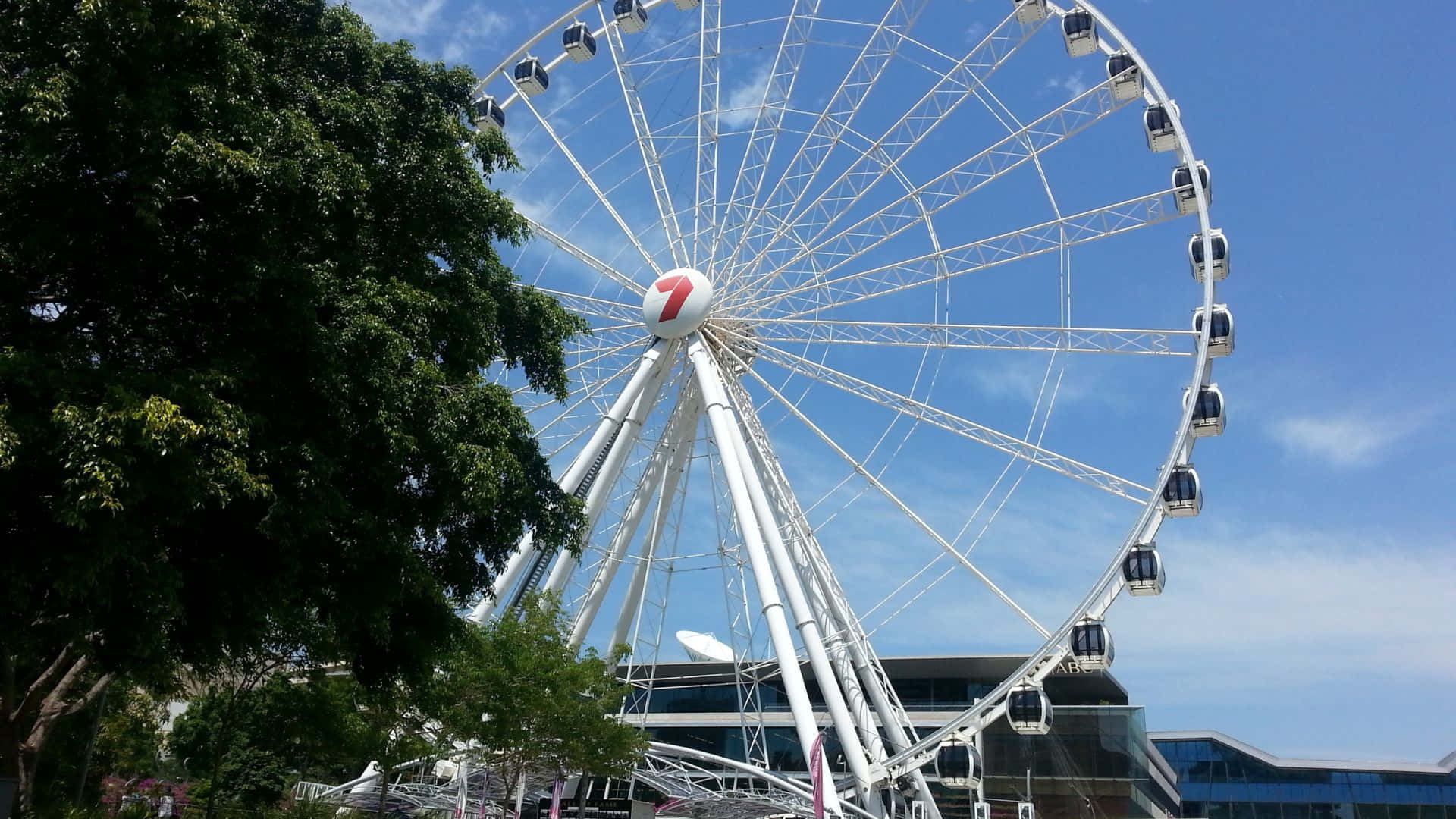 white Ferris wheel, red number seven logo, clear blue sky, Full HD Desktop Wallpaper