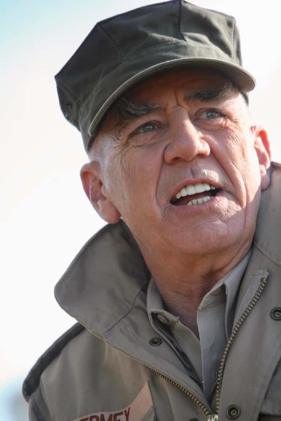 R. Lee Ermey, military cap, jacket, HD Phone Wallpaper