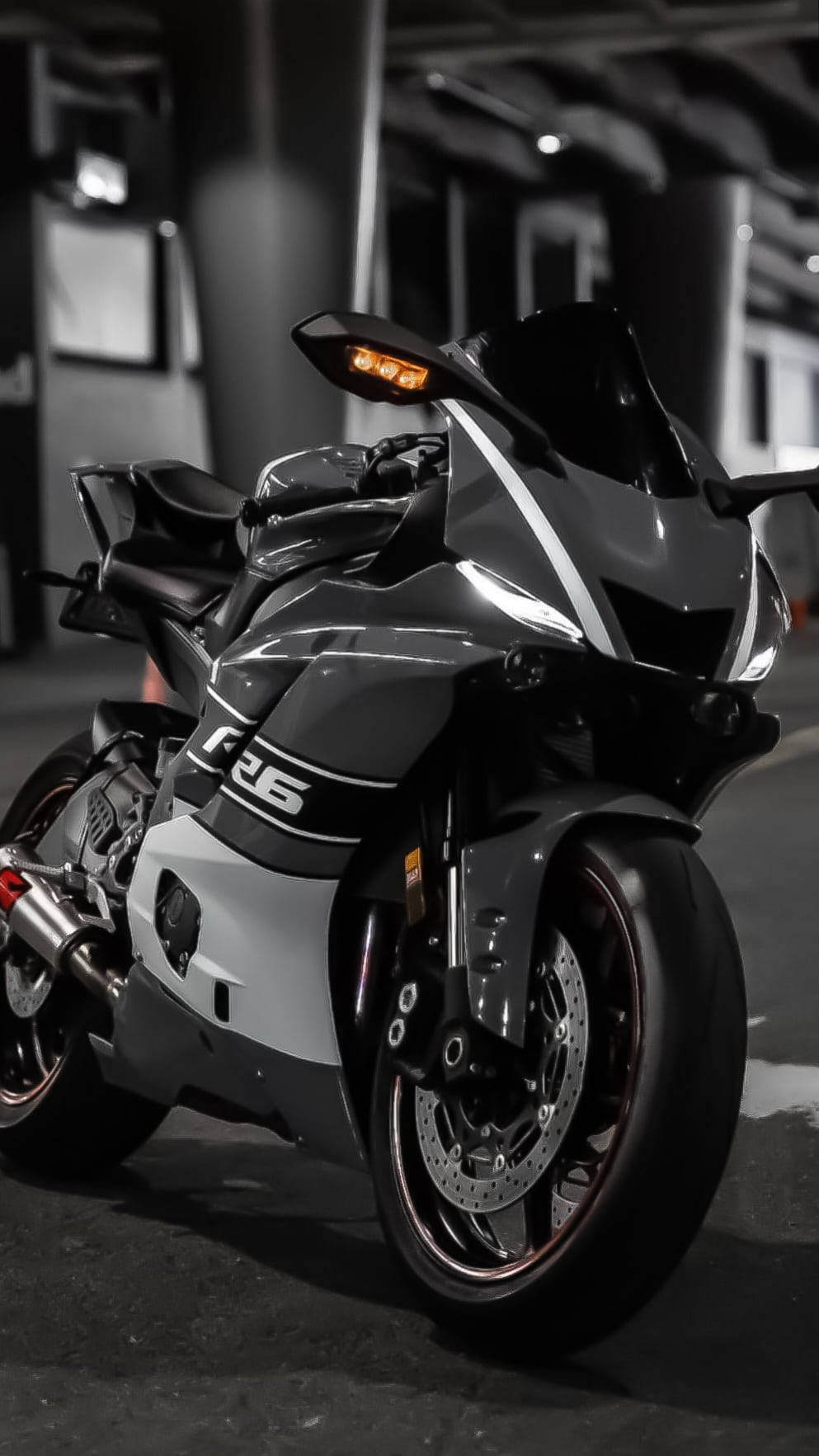 R15v3, deep black, glowing orange turn signals, HD Phone Wallpaper