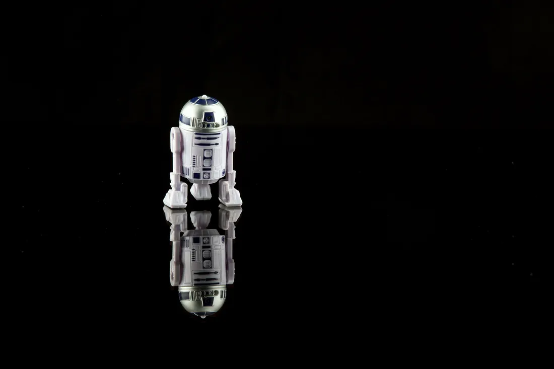 R2D2