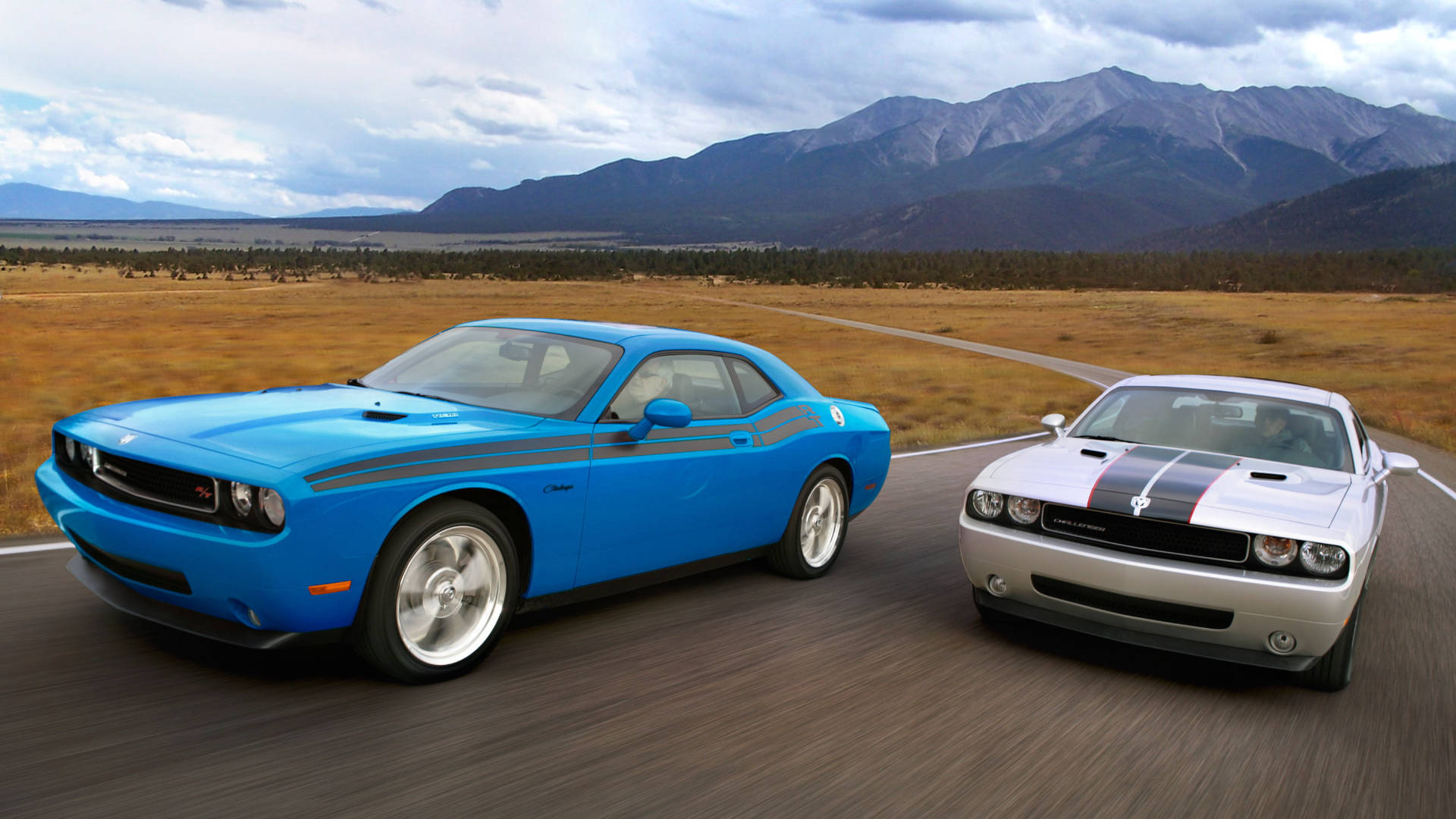 2009 Dodge Challenger, blue Dodge Challenger, silver Dodge Challenger, Full HD Desktop Wallpaper