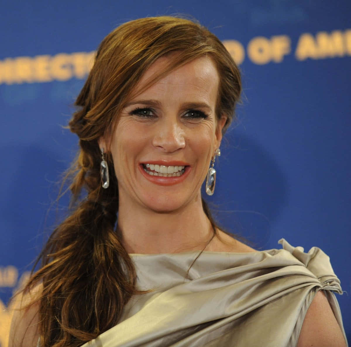 Rachel Griffiths, brown hair, dangling earrings, SD Desktop Wallpaper