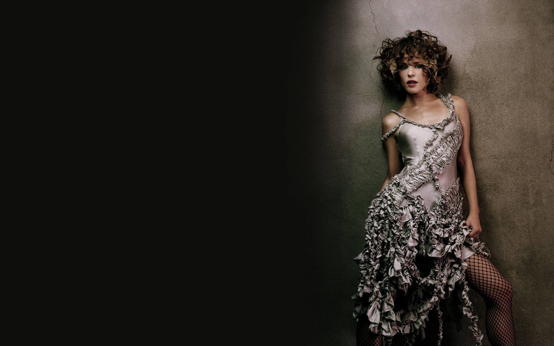 Rachel Mcadams, ruffled silver dress, textured wall, Full HD Desktop Wallpaper