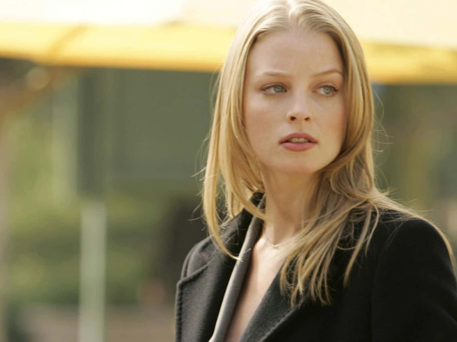 Rachel Nichols, black coat, soft daylight, HD Desktop Wallpaper